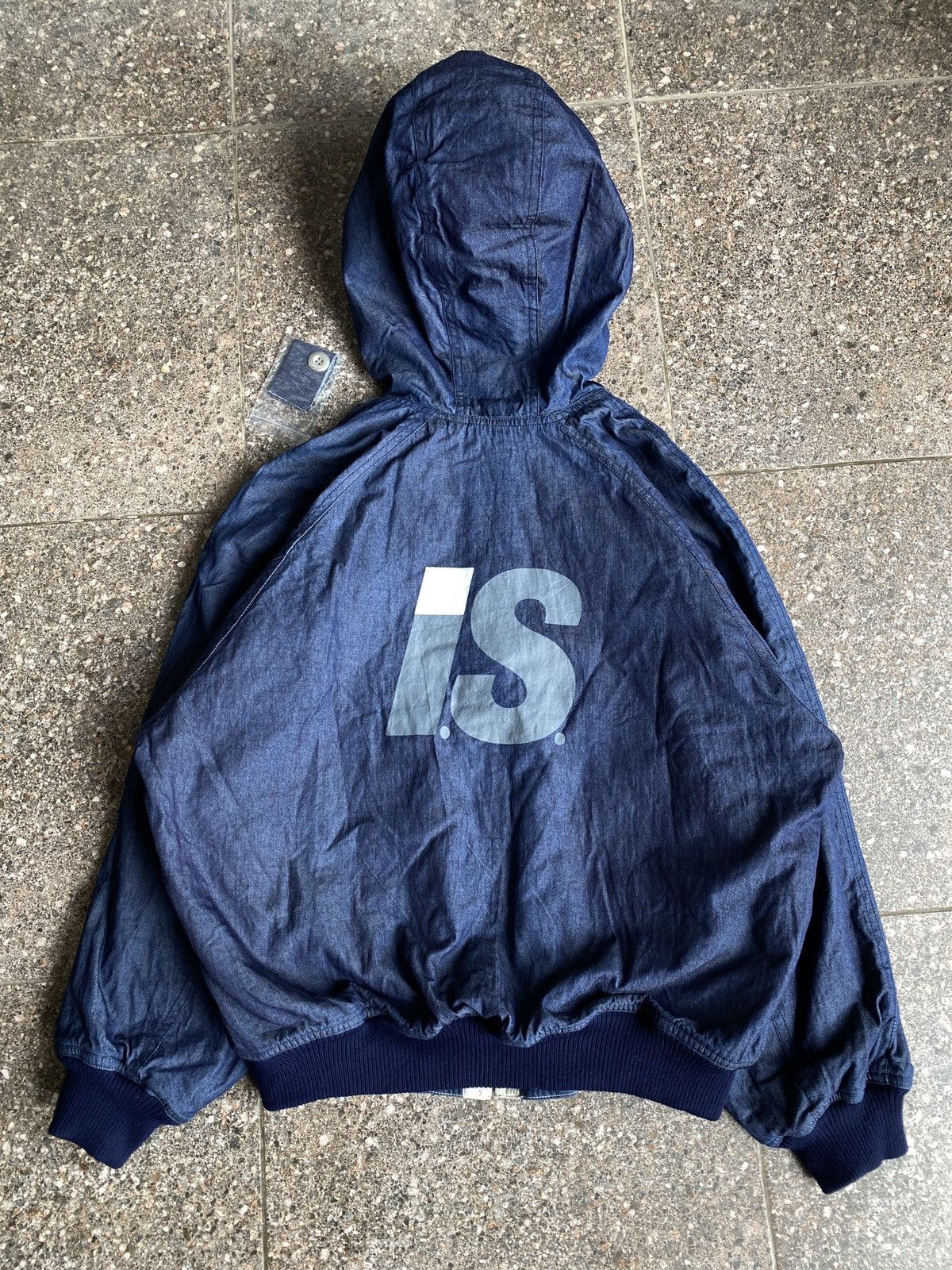 image of Archival Clothing x Issey Miyake Vintage Issey Miyake Reversible Jacket in Indigo (Size Medium)