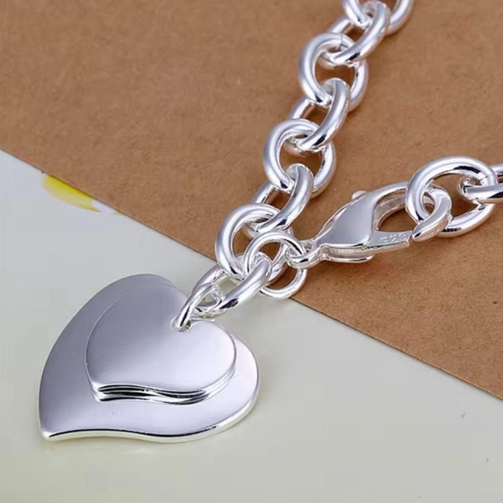 Other Women’s Silver plated Big Heart Chain Bracelet Size ONE SIZE - 2 Thumbnail