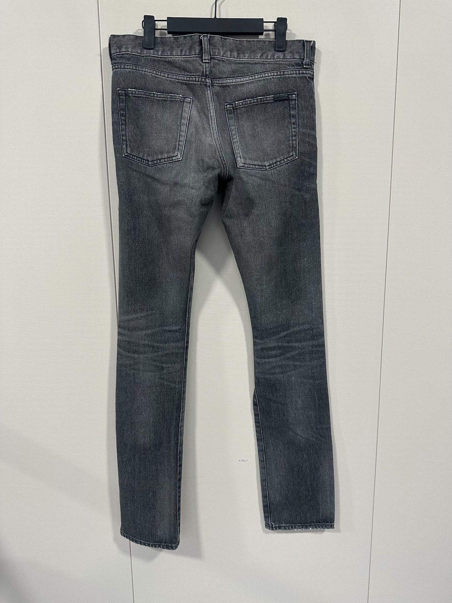 Saint Laurent Paris Saint Laurent D18 Washed Jeans Size US 29 - 2 Thumbnail