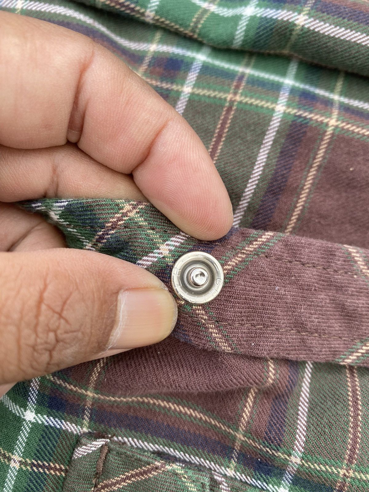 Engineered Garments Rare Engineered Garments Checkered Buttons Shirt Size US M / EU 48-50 / 2 - 19 Thumbnail