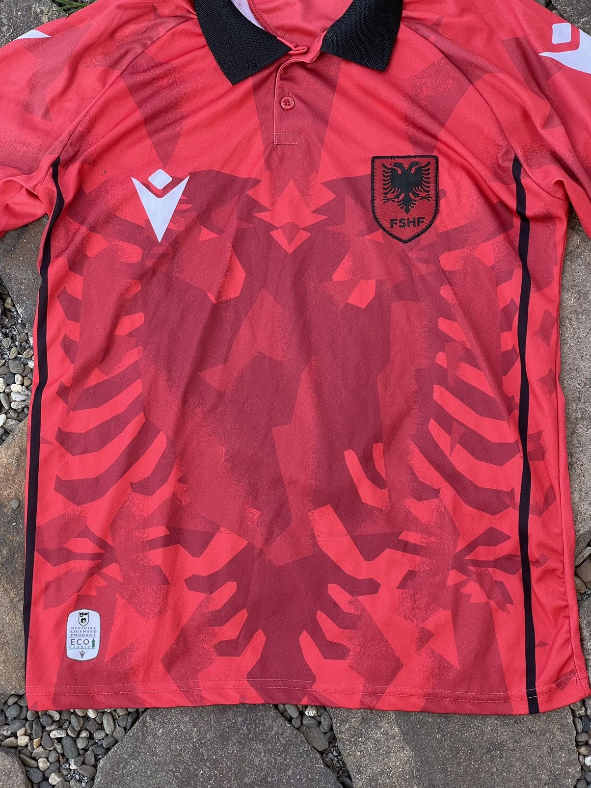 Macron Macron Albania soccer jersey Size US M / EU 48-50 / 2 - 5 Thumbnail