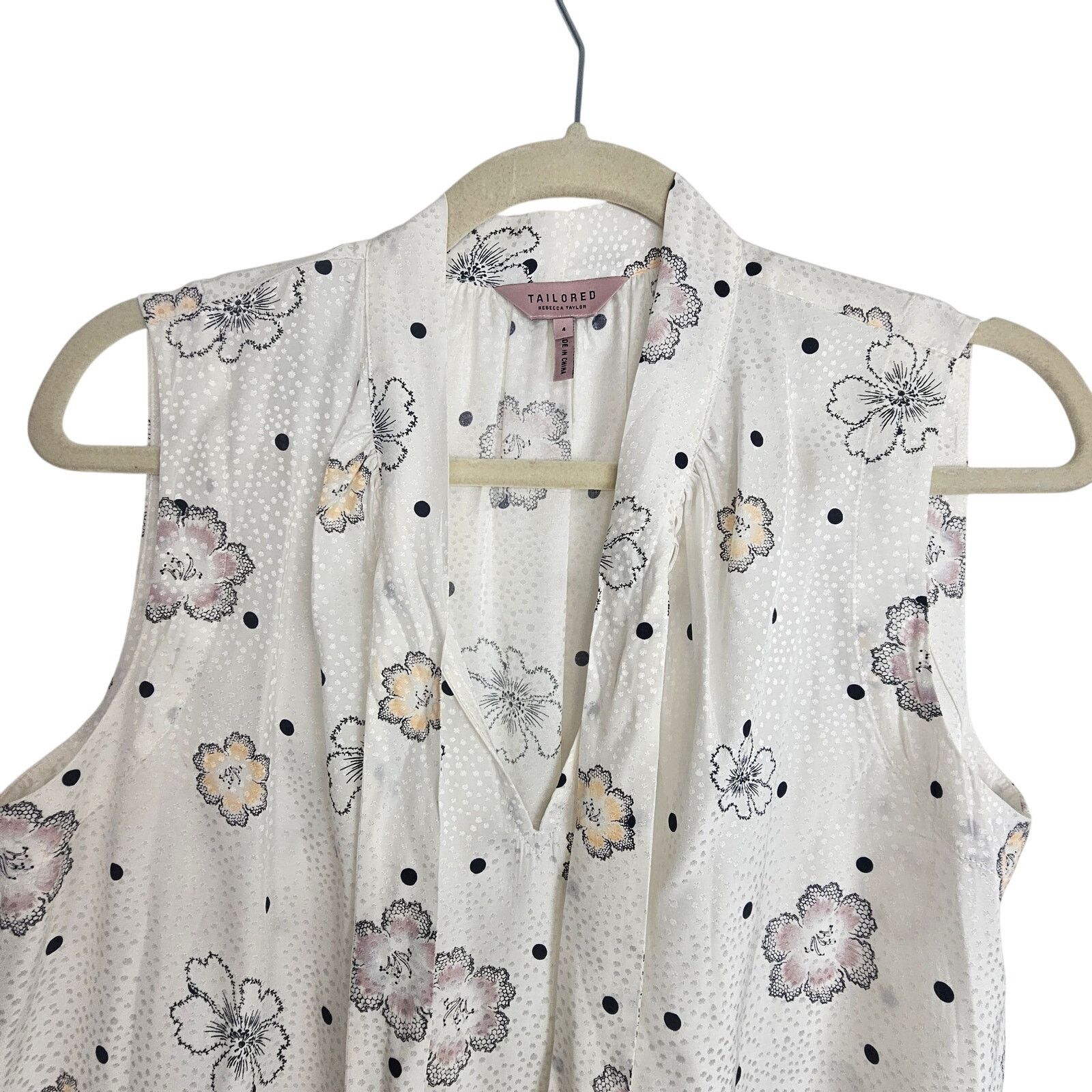 Rebecca Taylor Rebecca Taylor Floral Silk Top Size 4 Quiet Luxury Designer Size S / US 4 / IT 40 - 2 Thumbnail