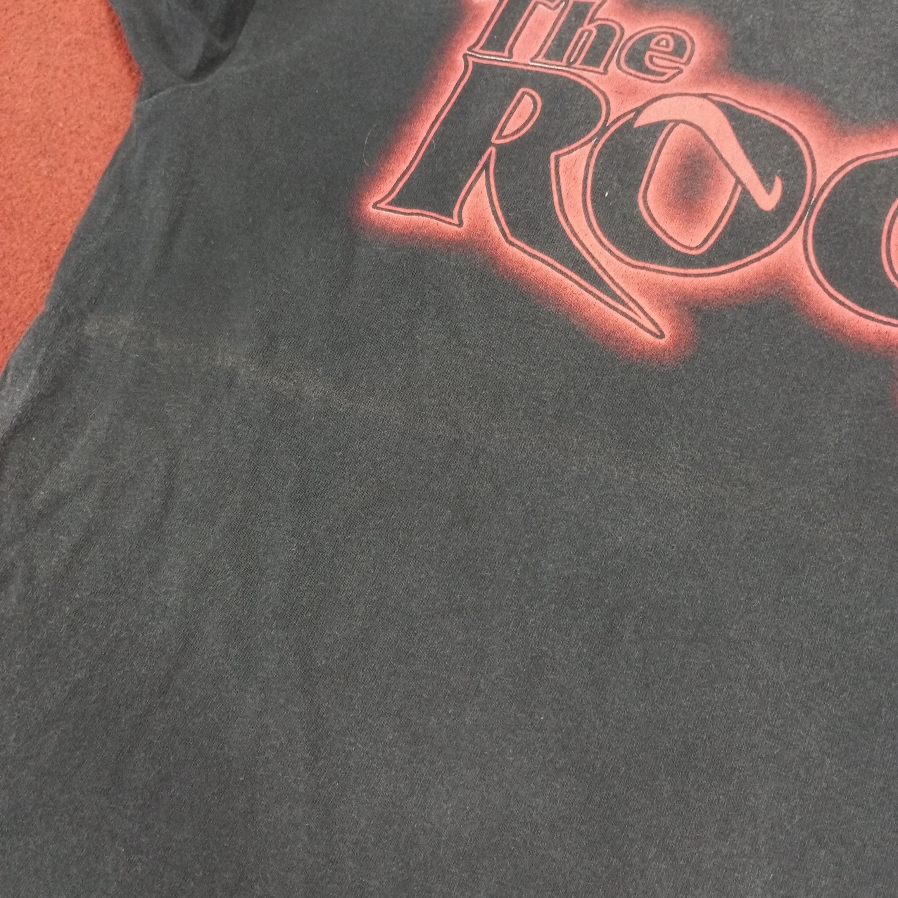 Vintage × WWE WWE The Rock Vintage Tshirt Size US L / EU 52-54 / 3 - 10 Thumbnail