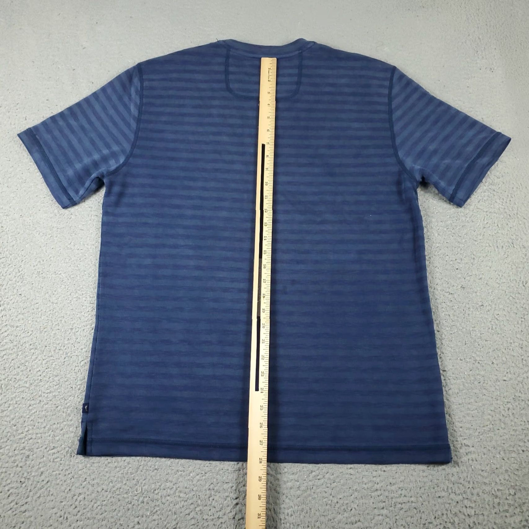 Tommy Bahama Tommy Bahama Blue Striped T-Shirt Mens Medium Casual Short Sleeve Size US M / EU 48-50 / 2 - 4 Thumbnail