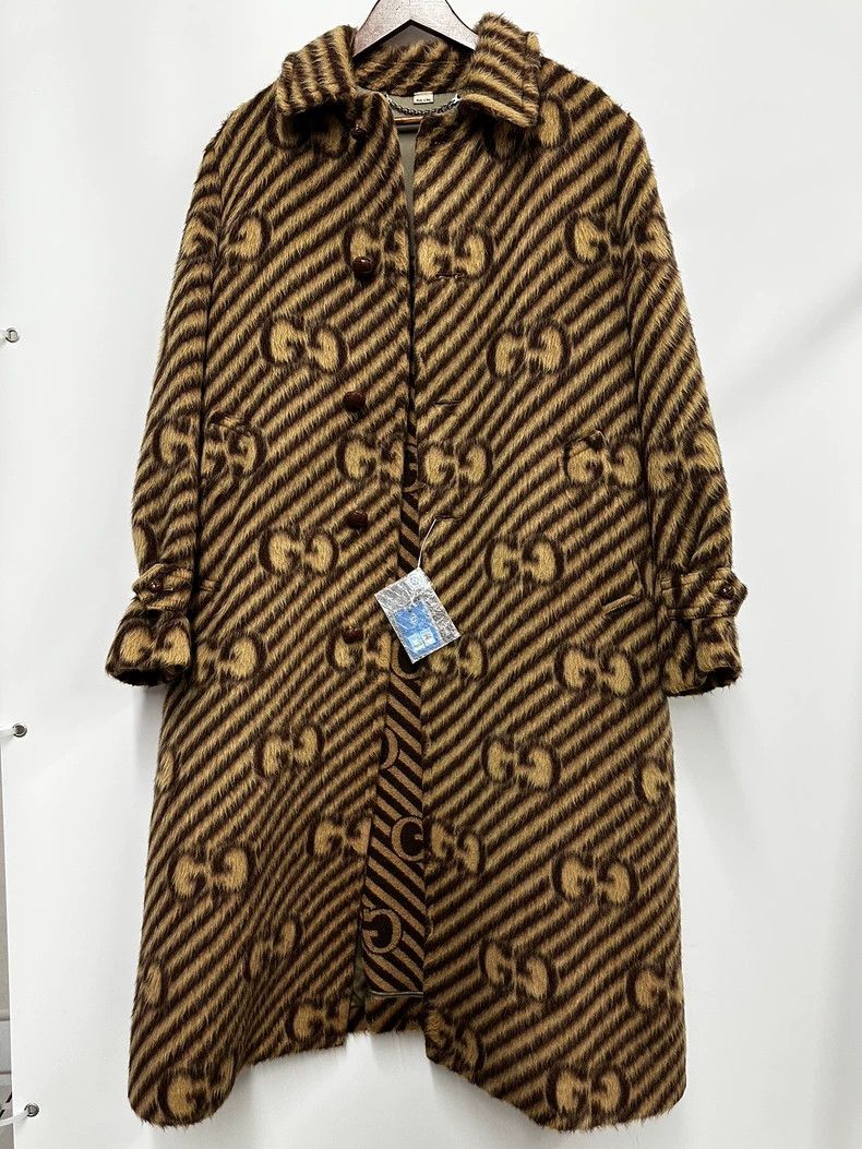 Gucci Gucci Full-print coat Size M / US 6-8 / IT 42-44 - 1 Thumbnail