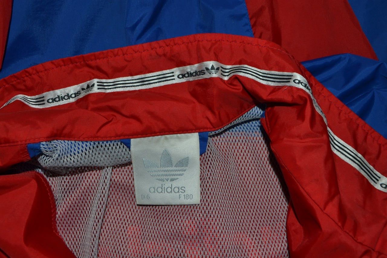 Adidas × Vintage BAYERN MUNICH GERMANY 1993/1994 RAIN JACKET JERSEY ADIDAS Size US M / EU 48-50 / 2 - 12 Thumbnail