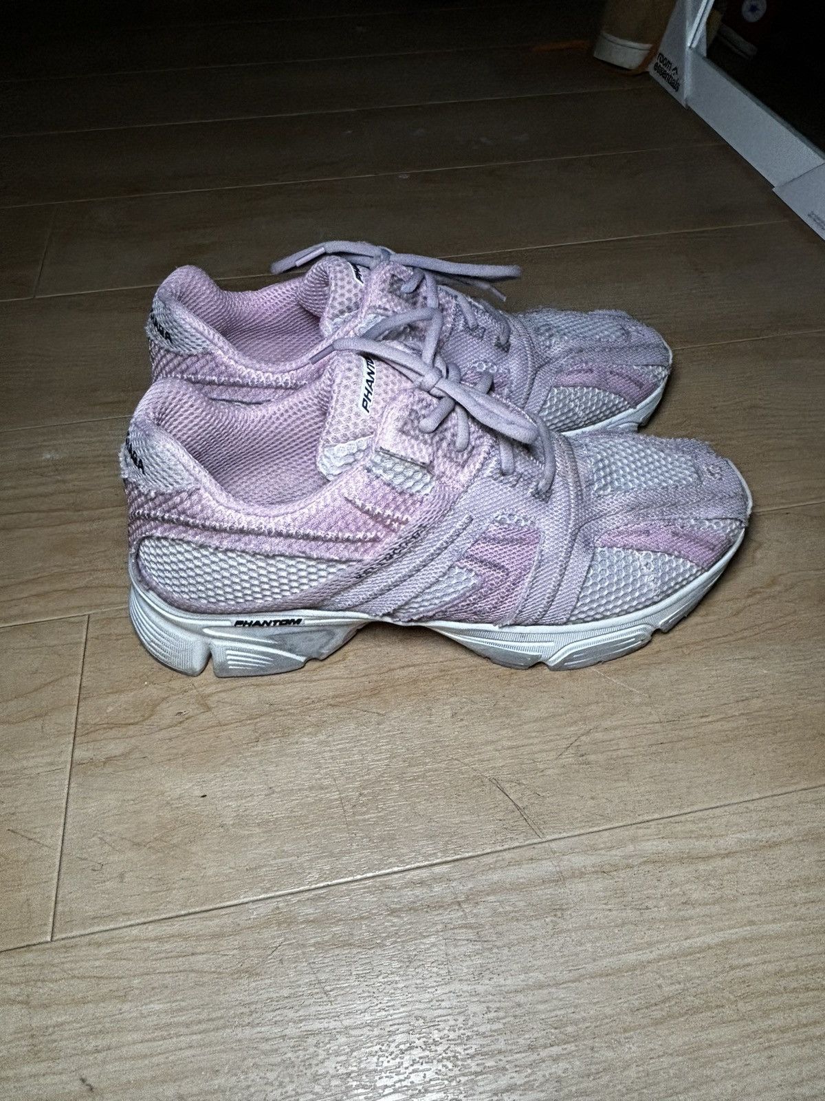 Balenciaga Balenciaga Phantom Sneaker Size US 10 / EU 43 - 1 Thumbnail