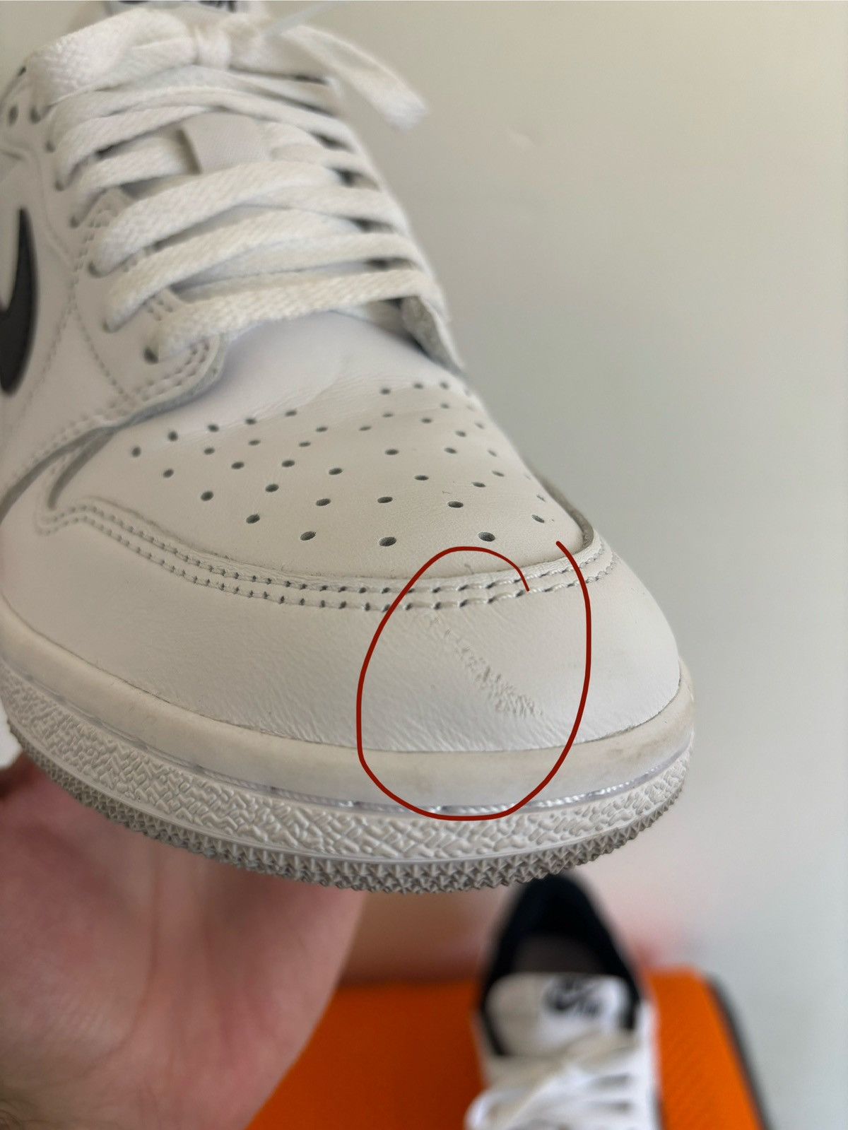 Jordan Brand Jordan 1 Low 85 White Metallic Black Size US 9 / EU 42 - 6 Thumbnail