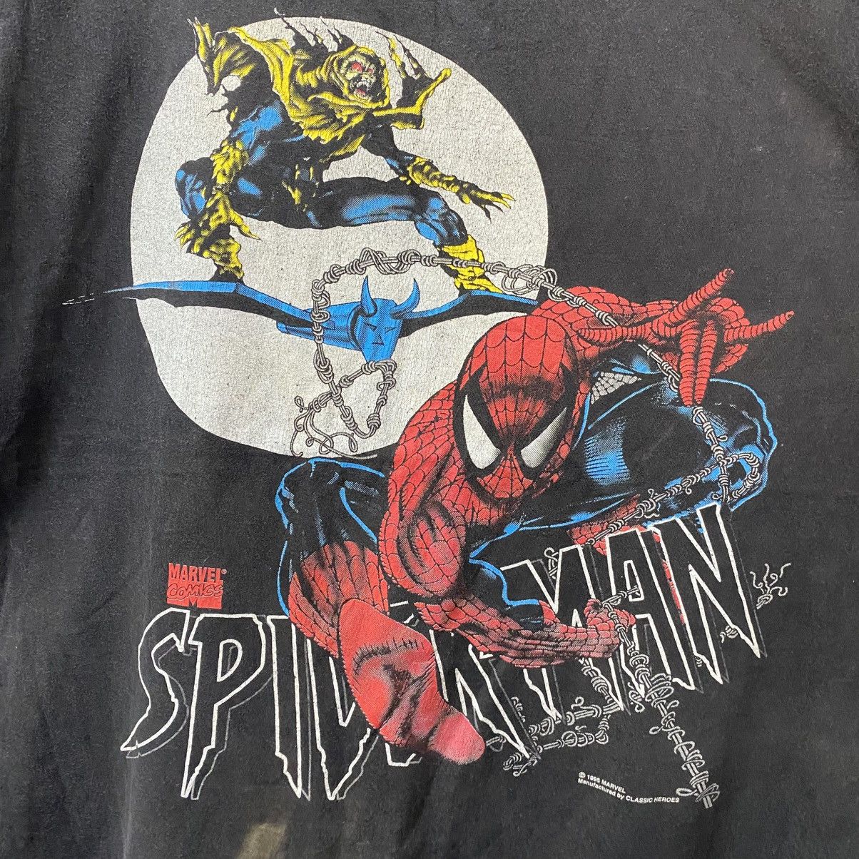 Marvel Comics Vintage 90s Spider-Man vs Green Goblin Distressed Faded Tee Size US XL / EU 56 / 4 - 2 Thumbnail