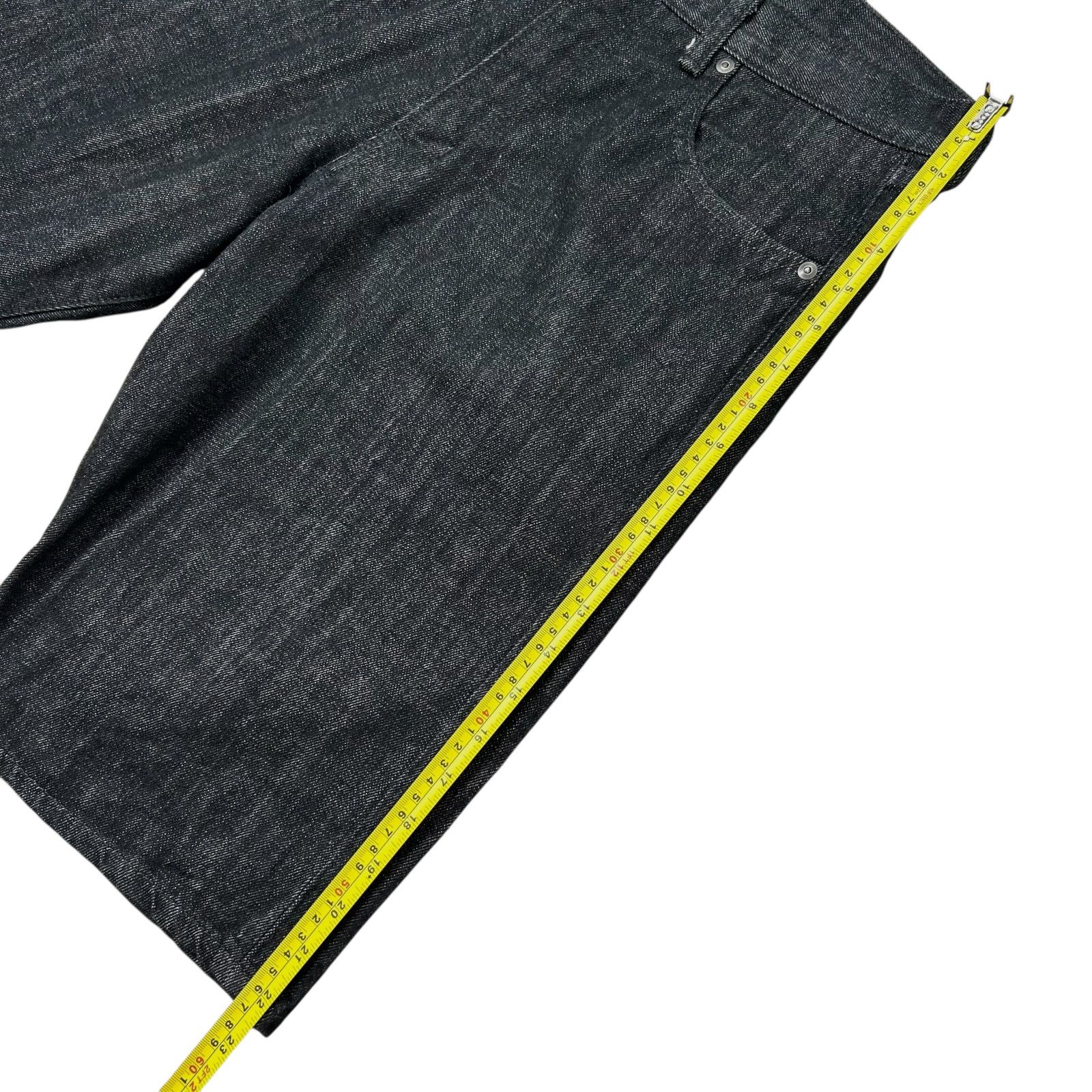 Futura RARE FUTURA 2000 BLACK DENIM SHORTS PANTS MADE IN JAPAN Size US 30 / EU 46 - 8 Thumbnail