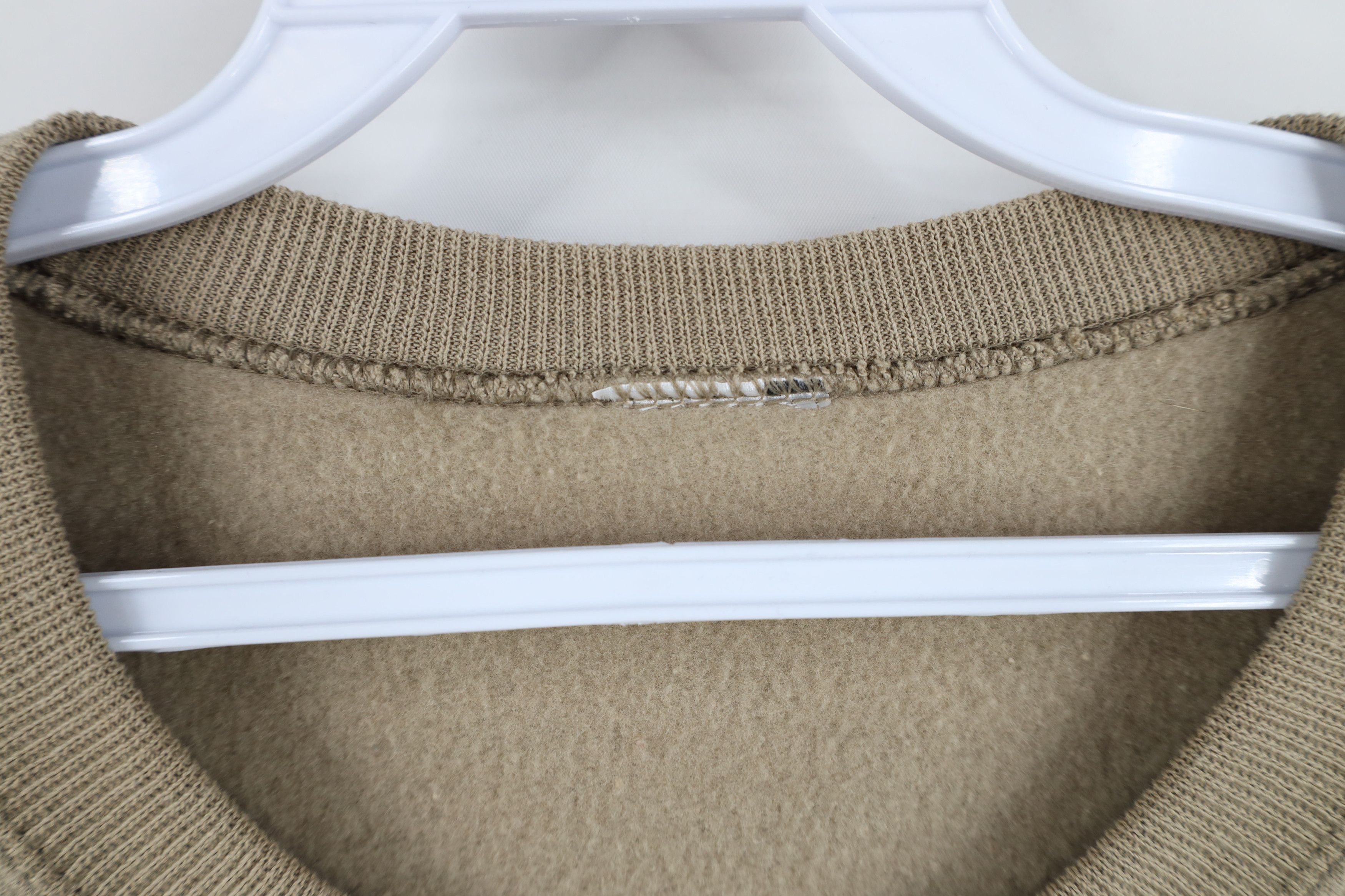 Vintage Vintage 90s Streetwear Deer Buck Crewneck Sweatshirt Beige Size US XXL / EU 58 / 5 - 7 Thumbnail