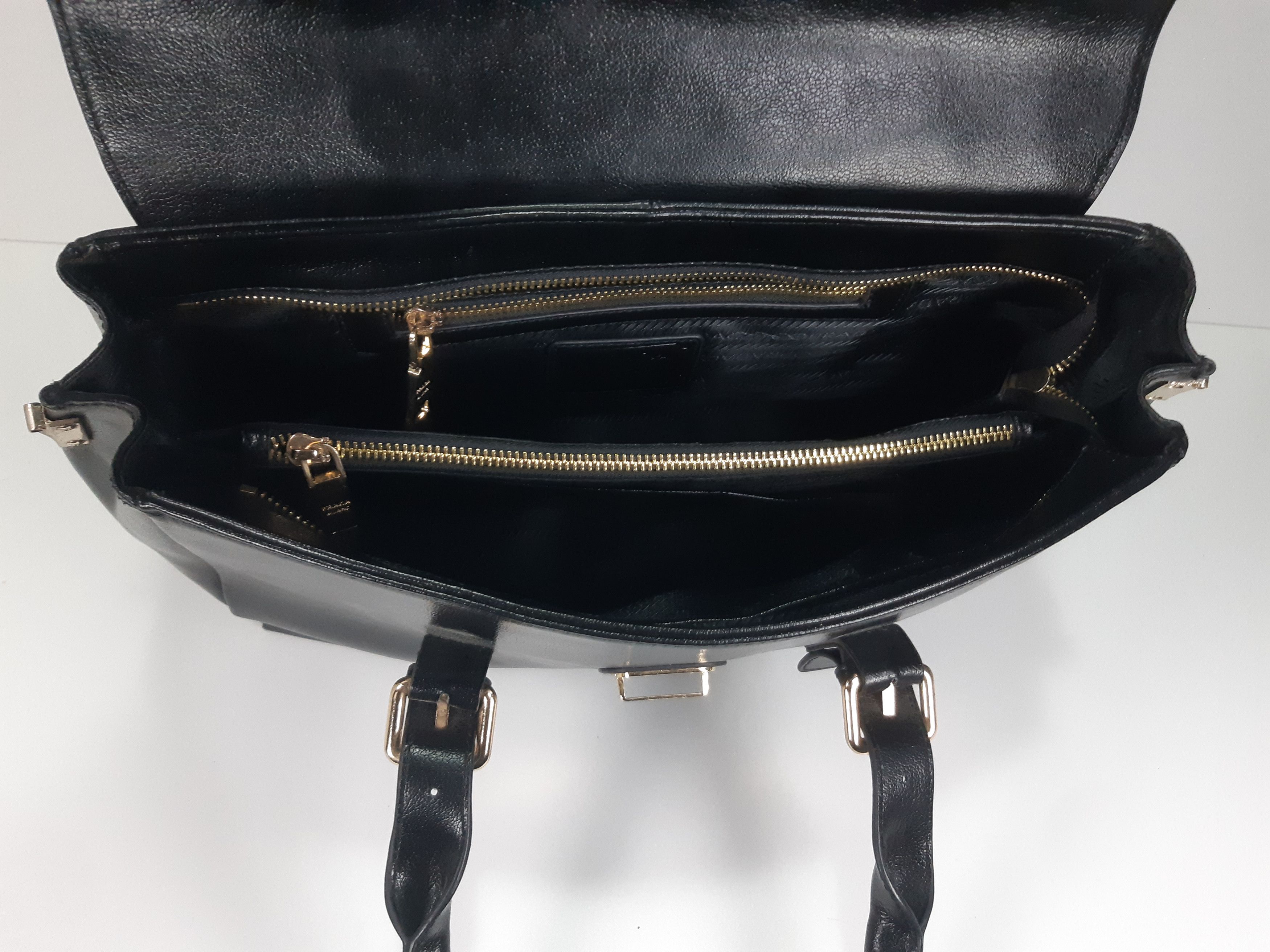 Prada PRADA Milano Leather Bag AUTHENTIC Size ONE SIZE - 10 Thumbnail