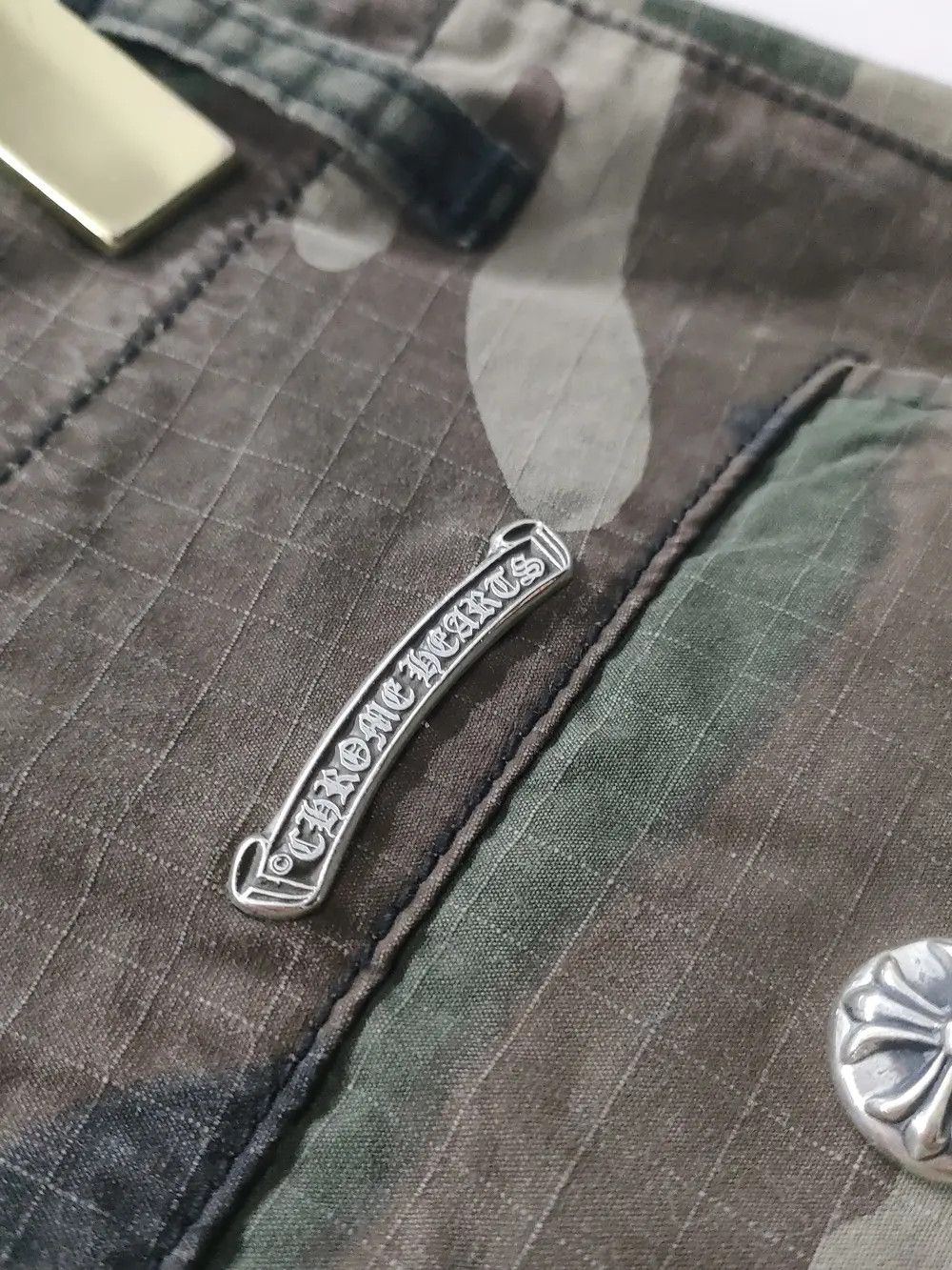 Chrome Hearts Chrome Hearts Camouflage Silver Button Cargo Pants Size US 32 / EU 48 - 6 Thumbnail