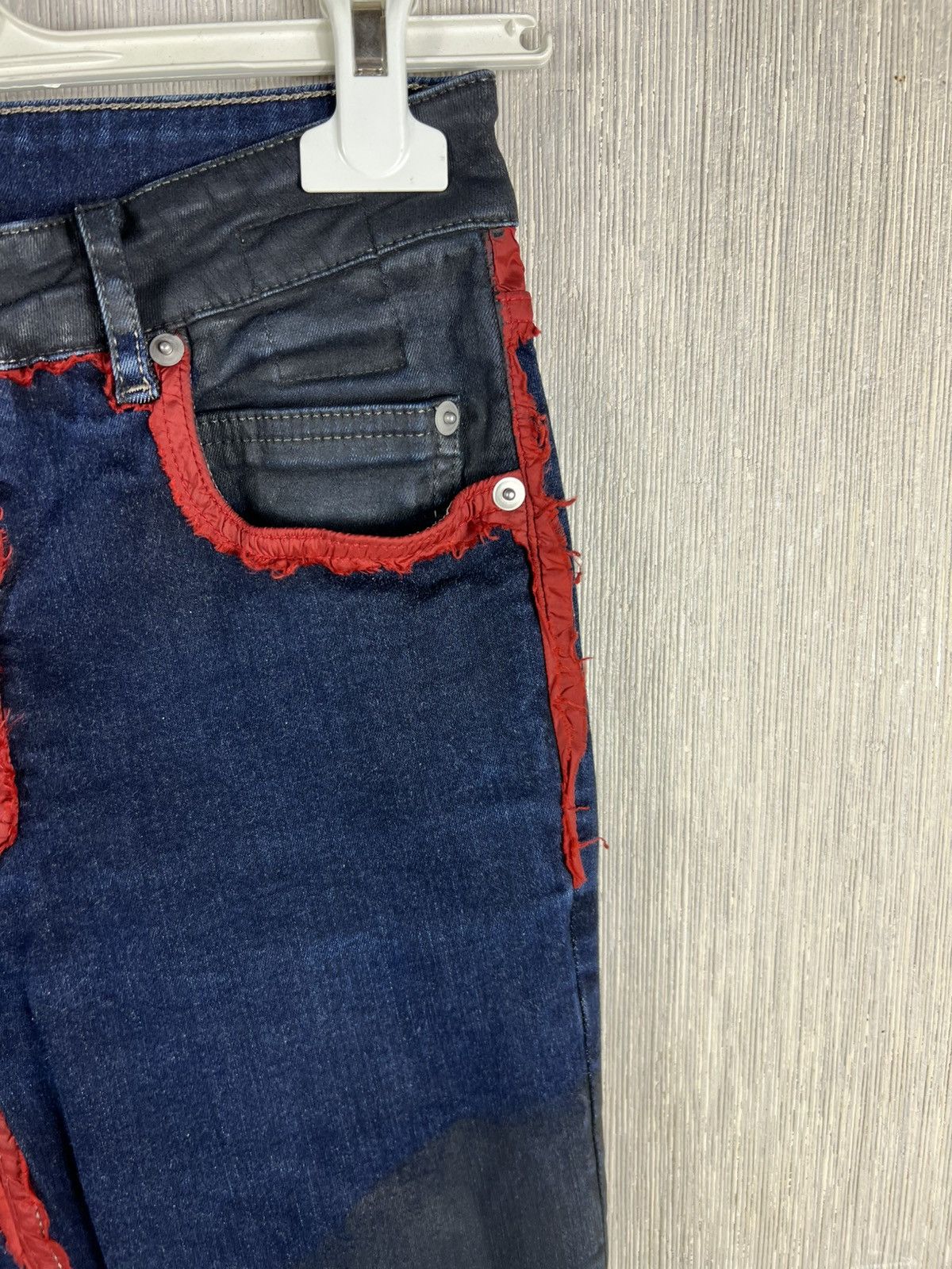 Rick Owens Rick Owens drkshdw tyrone cut waxed distressed jeans pants Size 26" / US 2 / IT 38 - 12 Thumbnail