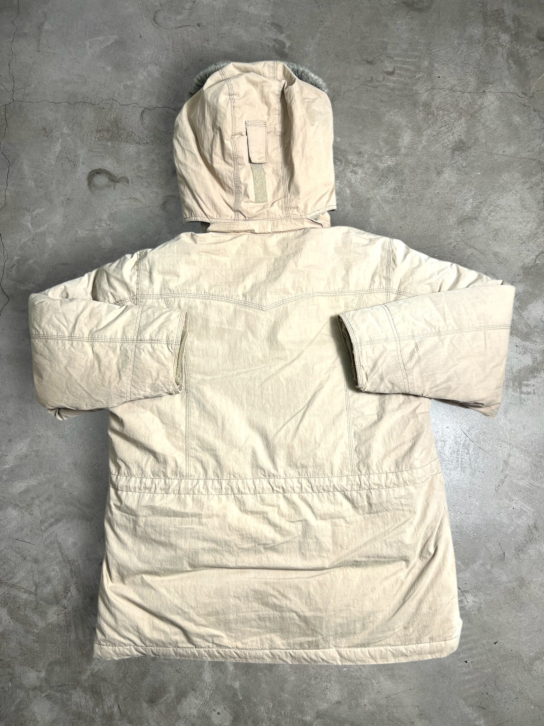 L.L. Bean L.L.Bean Women's Down Filled Parka (M) JKA258 Size M / US 6-8 / IT 42-44 - 16 Thumbnail