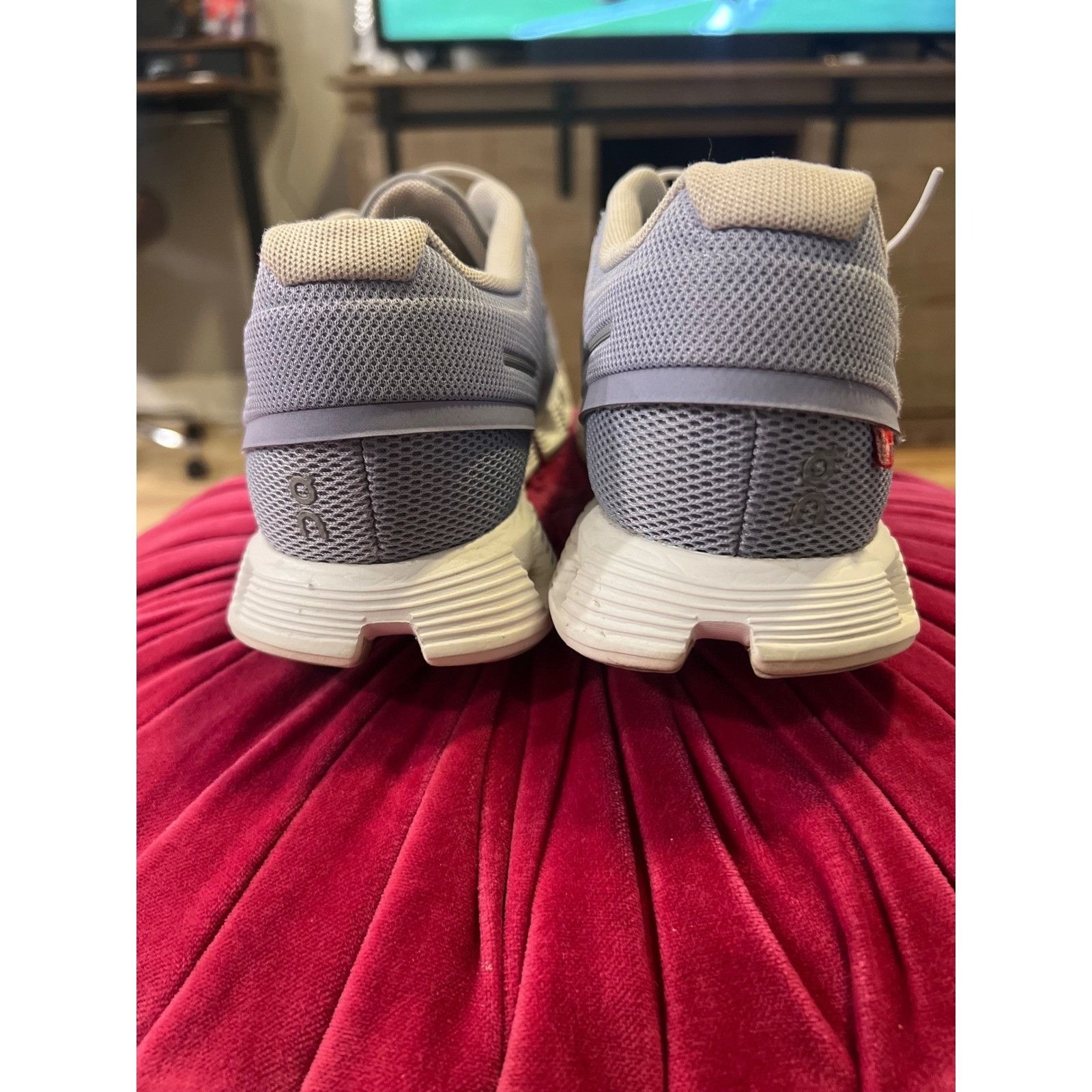 On On Cloud Women's Running Shoes Sneakers Lavender White Comfo Size US 8.5 / IT 38.5 - 4 Thumbnail