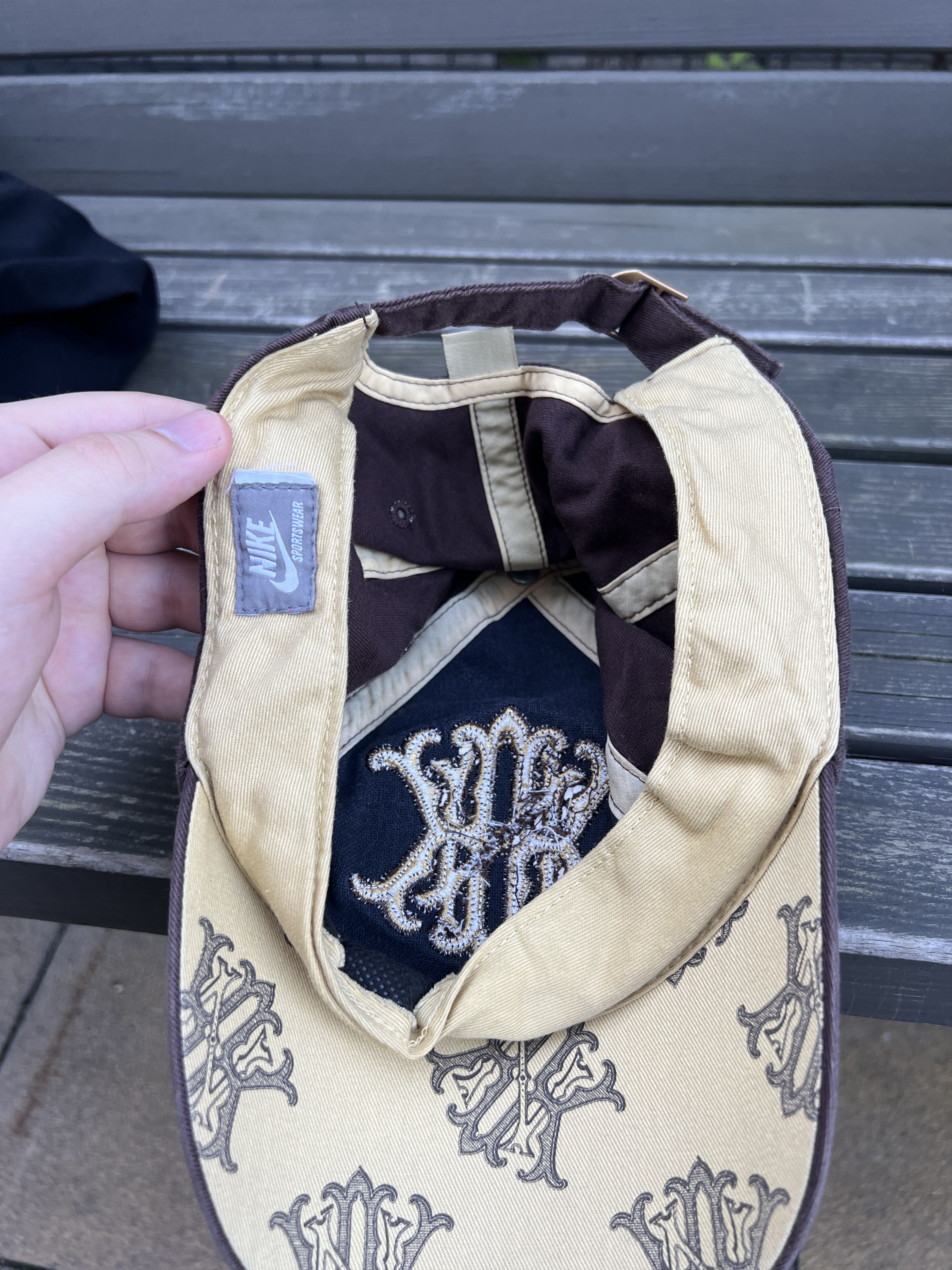 Nike Nike Sportswear Vintage Brown Faded Cap Size ONE SIZE - 8 Thumbnail
