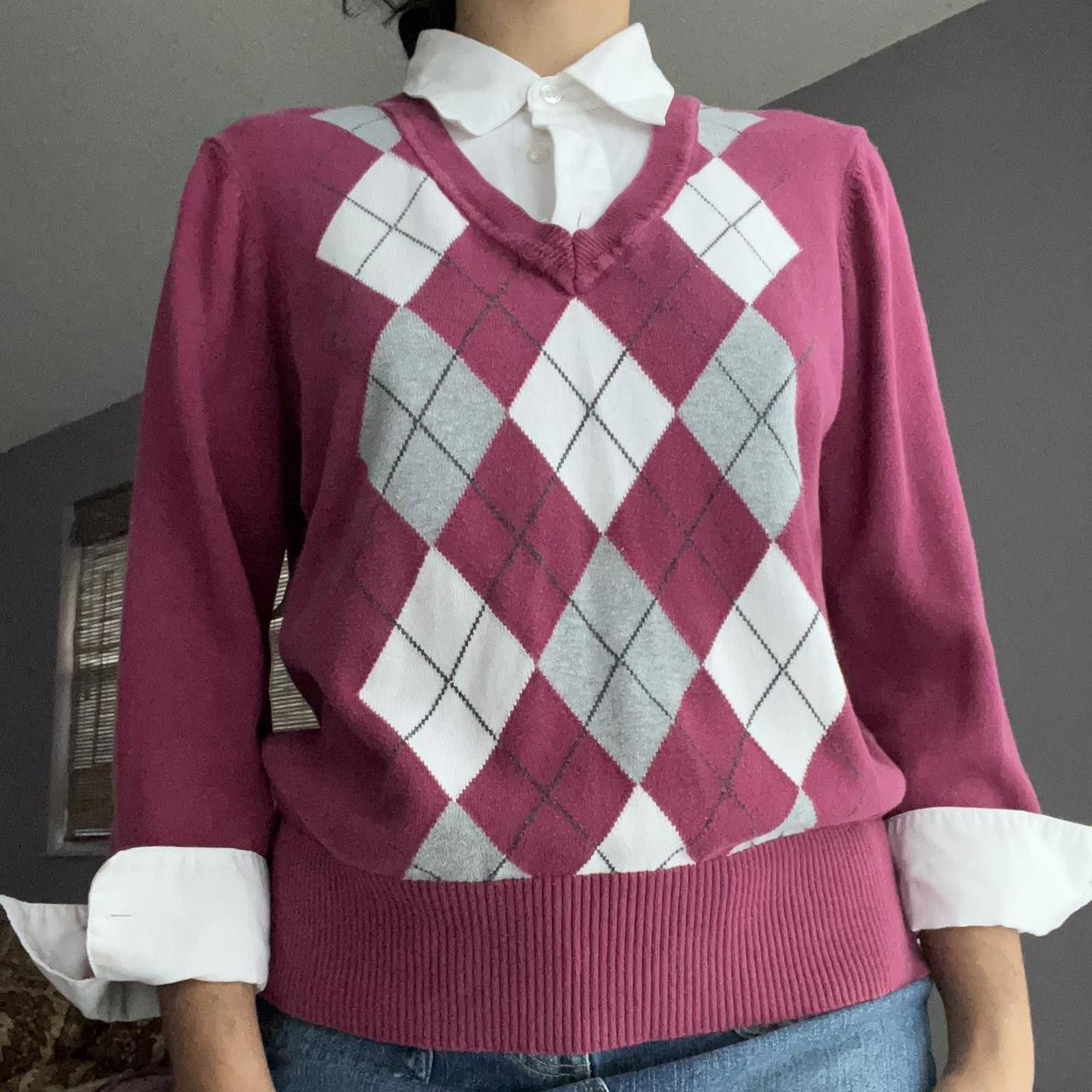 Van Heusen Pink and grey argyle sweater with white collar Size M / US 6-8 / IT 42-44 - 5 Thumbnail