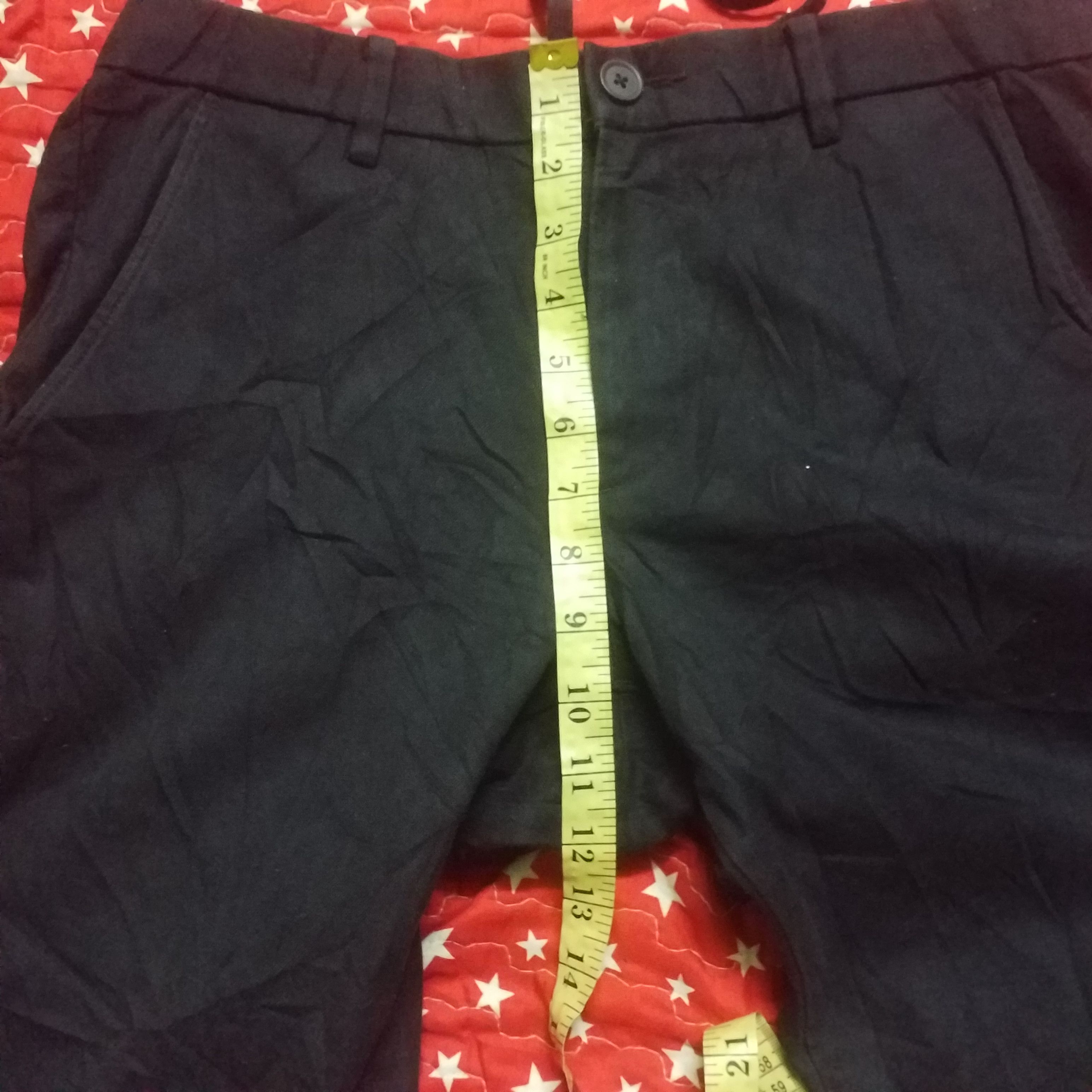 Uniqlo UNIQLO SLACK JOGGER Size US 34 / EU 50 - 4 Thumbnail