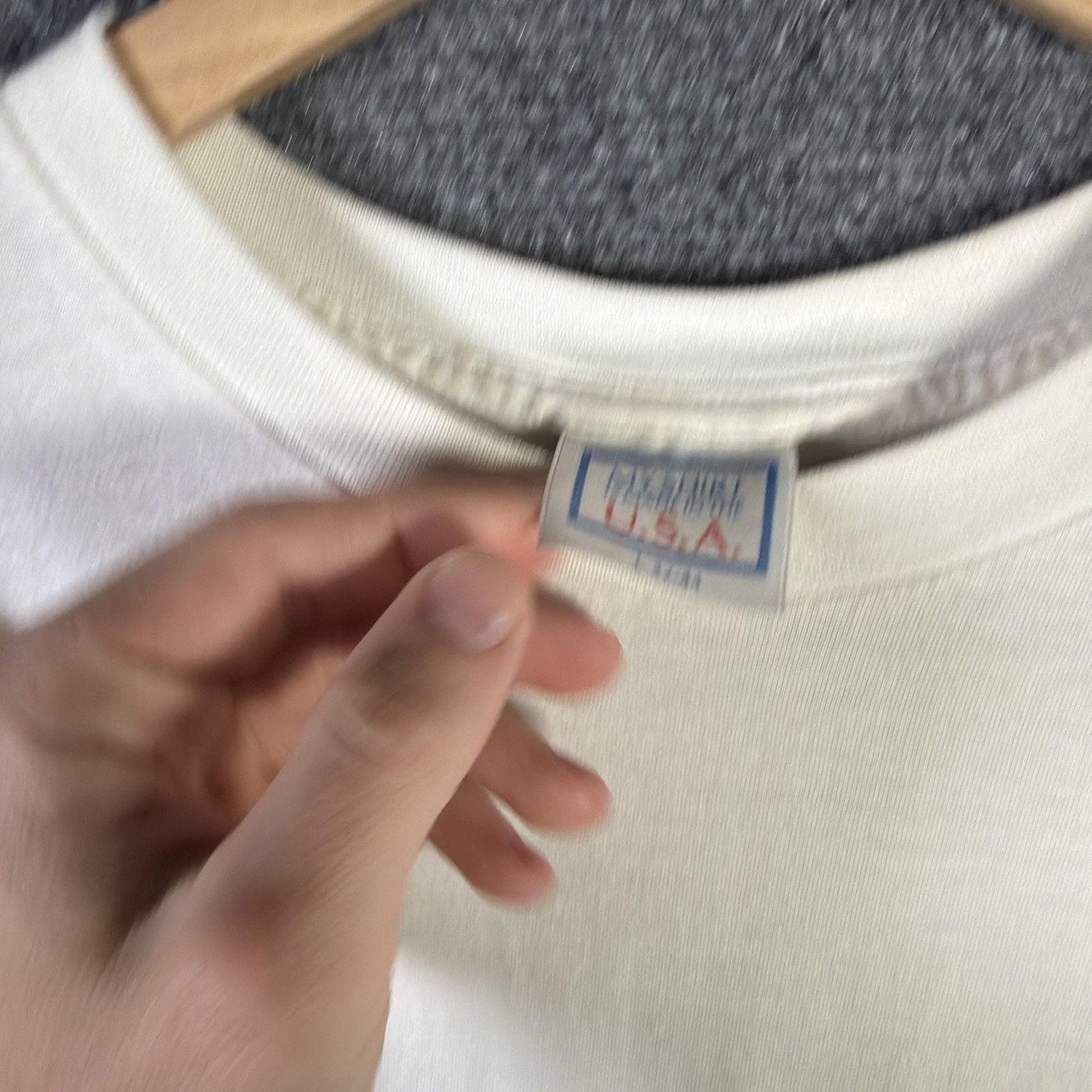 Nike Vintage Nike Shirt Mens Large White 80s Air Jordan Flight Size US L / EU 52-54 / 3 - 8 Thumbnail