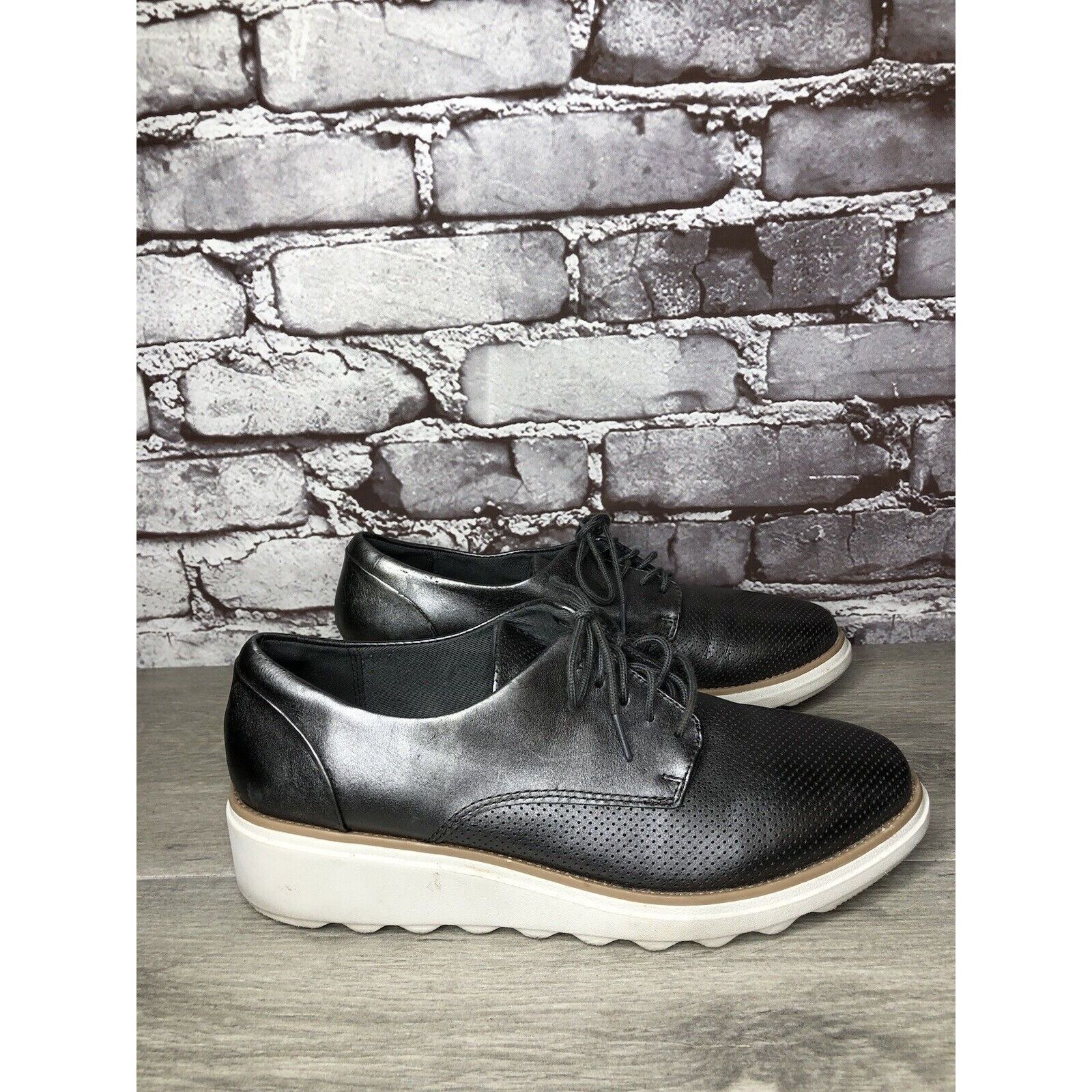Clarks Clarks Collection Metallic Gunmetal Pewter Oxfords Shoes Wom Size US 8.5 / IT 38.5 - 14 Thumbnail