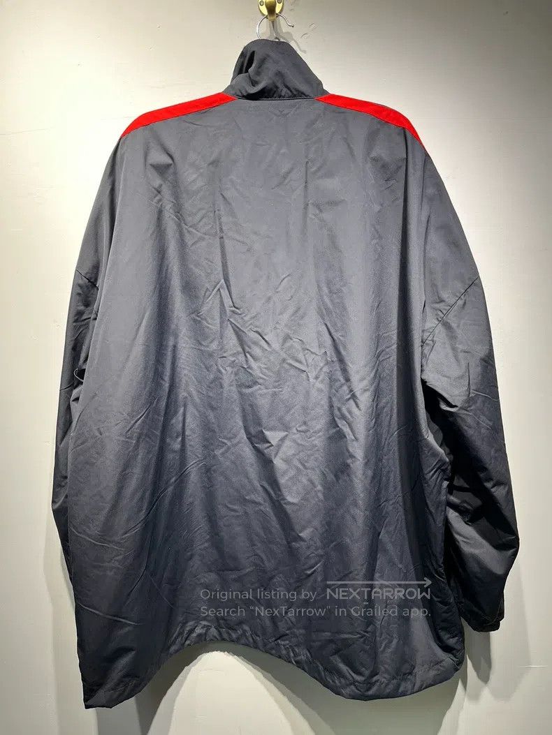 Balenciaga Balenciaga Lock Closure Red and Black Windbreaker Size US S / EU 44-46 / 1 - 2 Thumbnail