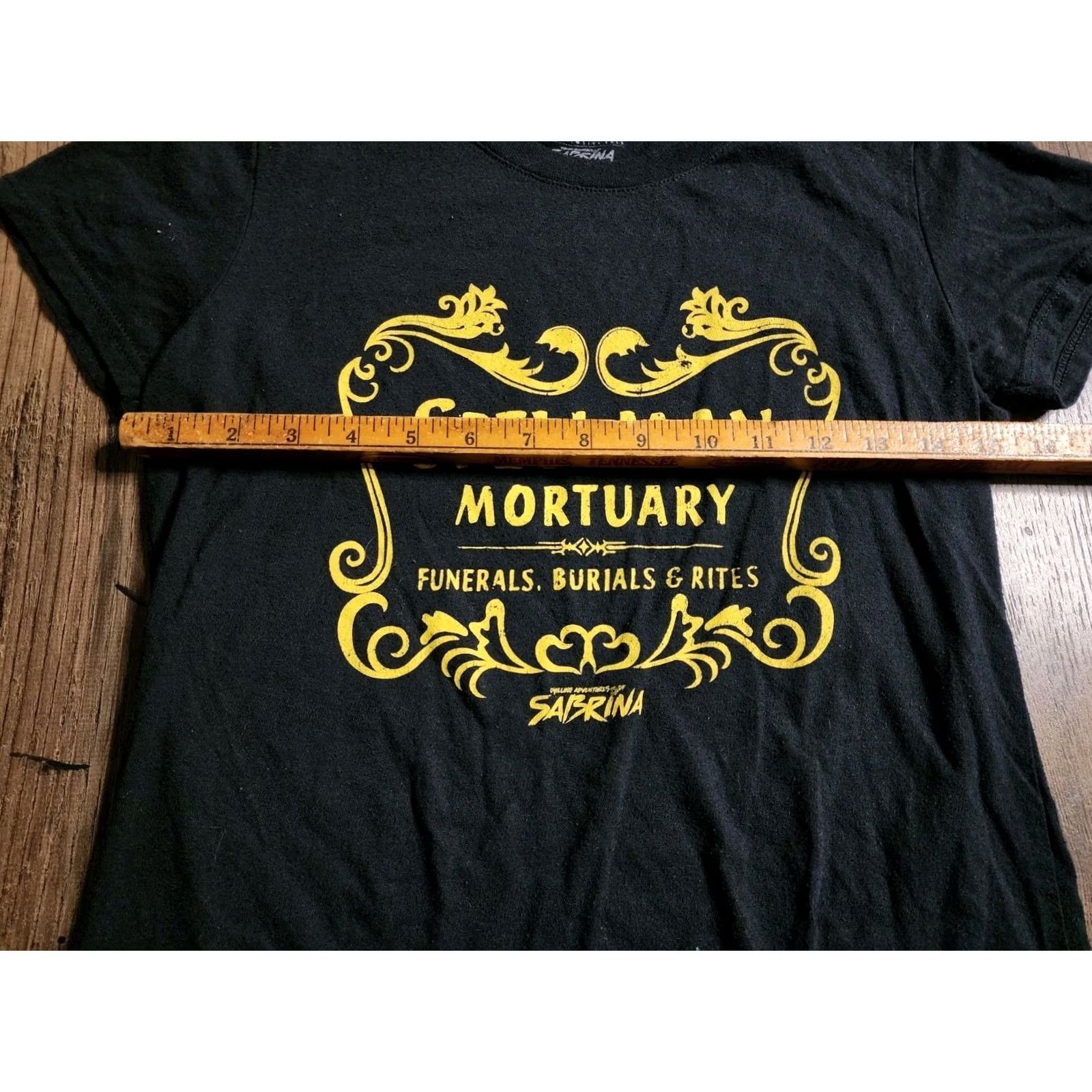 Vintage Womens M Chilling Adventures of Sabrina Spellman Mortuary T Shirt Distressed Shirt Adult M Black Casual Cotton Blend Knit Boxlunch Womens 90s? Size M / US 6-8 / IT 42-44 - 3 Thumbnail