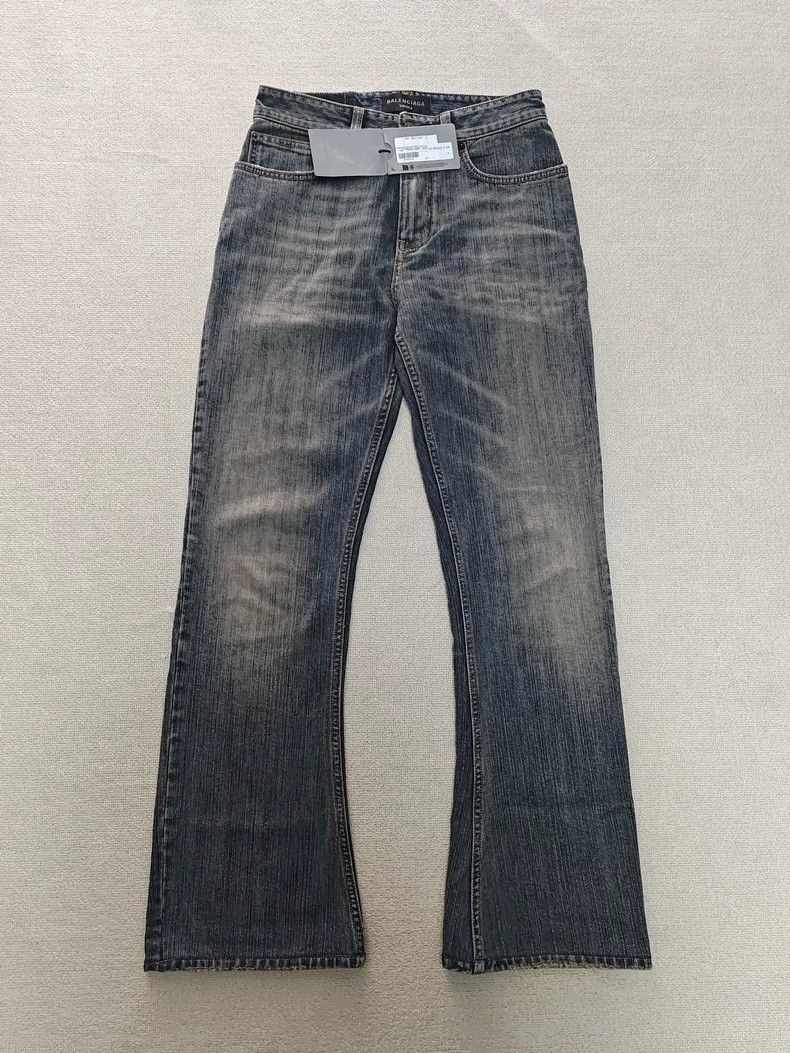 Balenciaga Balenciaga size xs 23fw Bootcut Slightly Raised Denim Pants Size US 28 / EU 44 - 1 Thumbnail