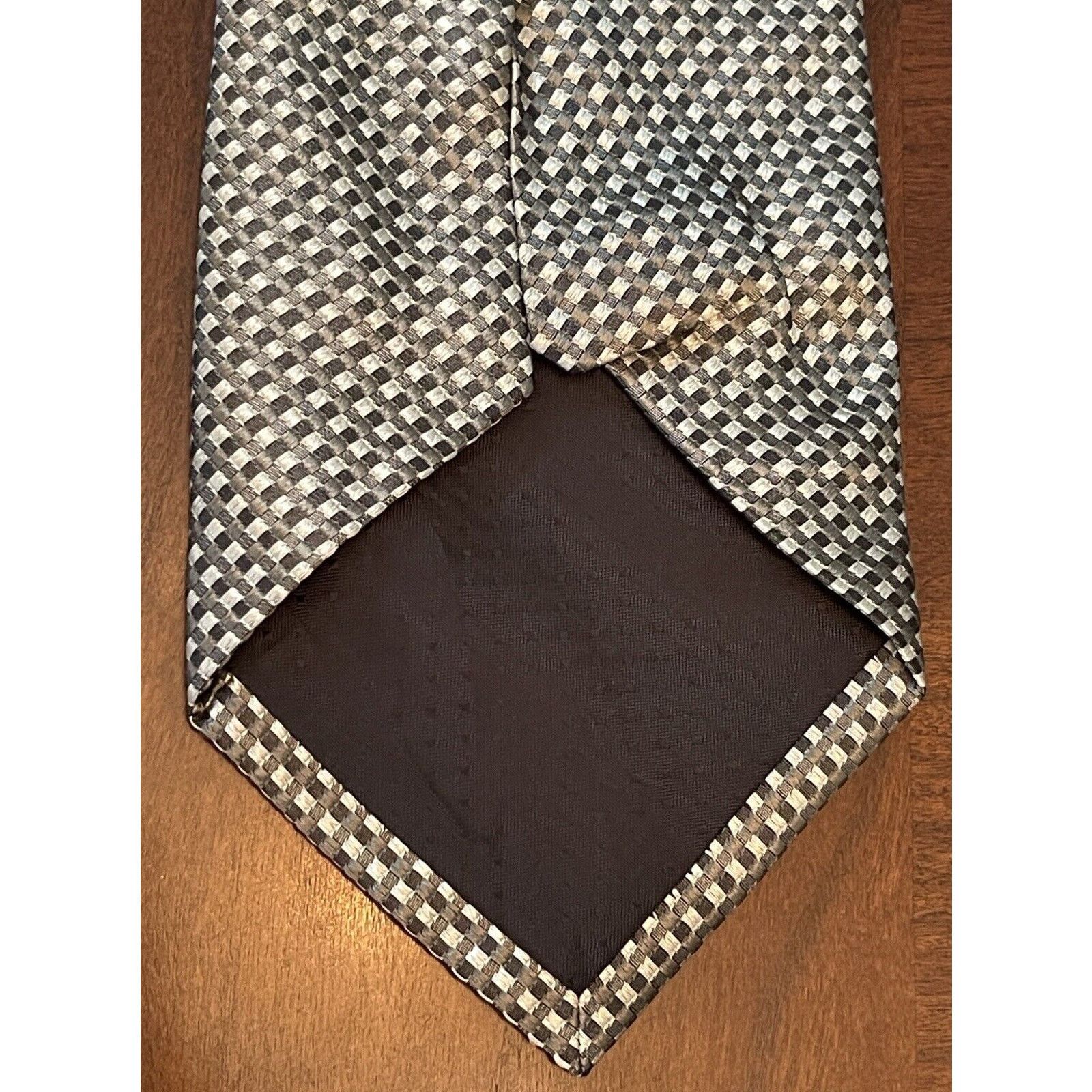 Geoffrey Beene Geoffrey Beene Hand Made 100% Silk Made In China Size ONE SIZE - 2 Thumbnail