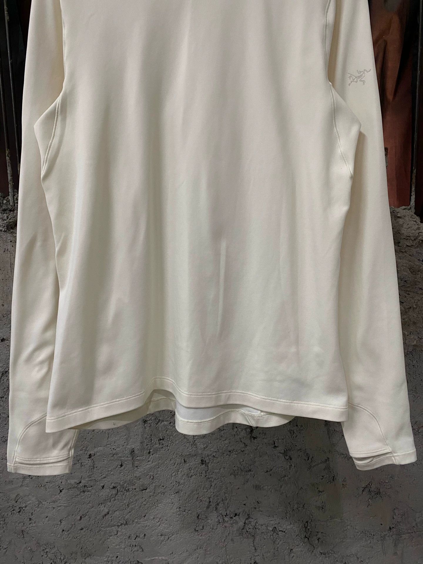 Arc'teryx Arcteryx long-sleeve M new Size US M / EU 48-50 / 2 - 4 Thumbnail