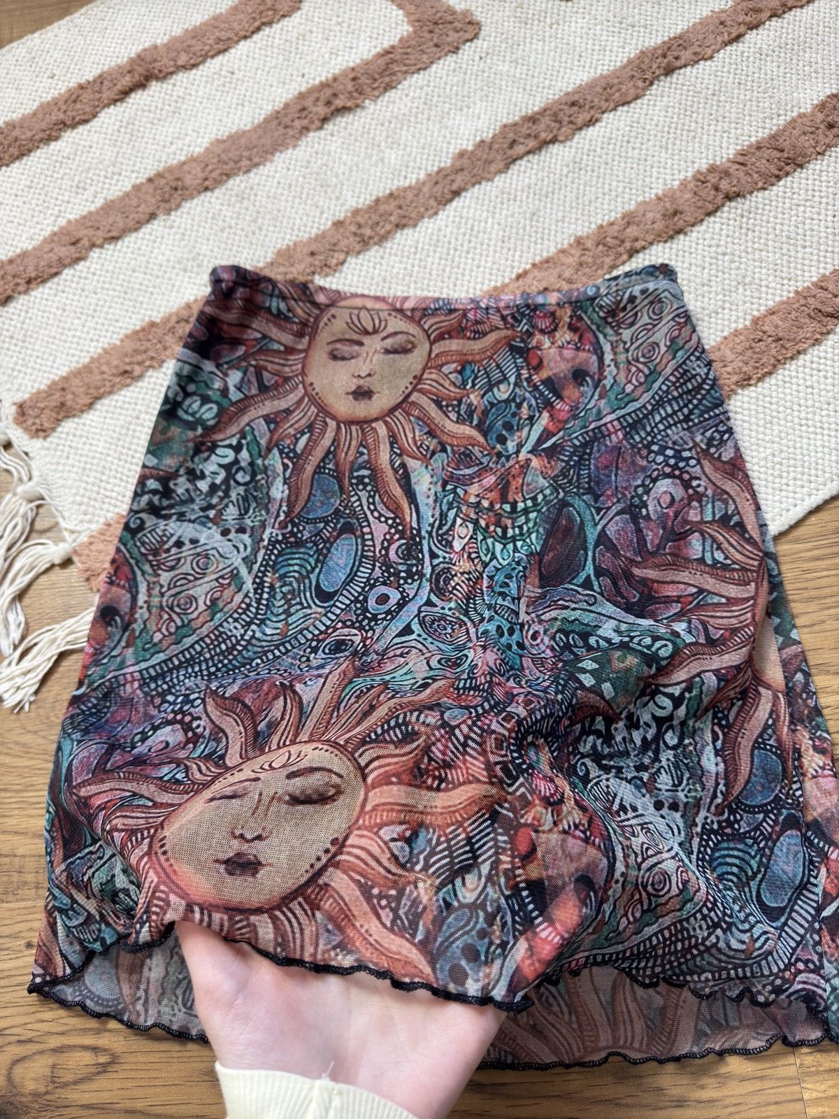 Vintage JEAN PAUL GAULTIER STYLE MESH VINTAGE MINI SKIRT Size 27" / US 4 / IT 40 - 3 Thumbnail