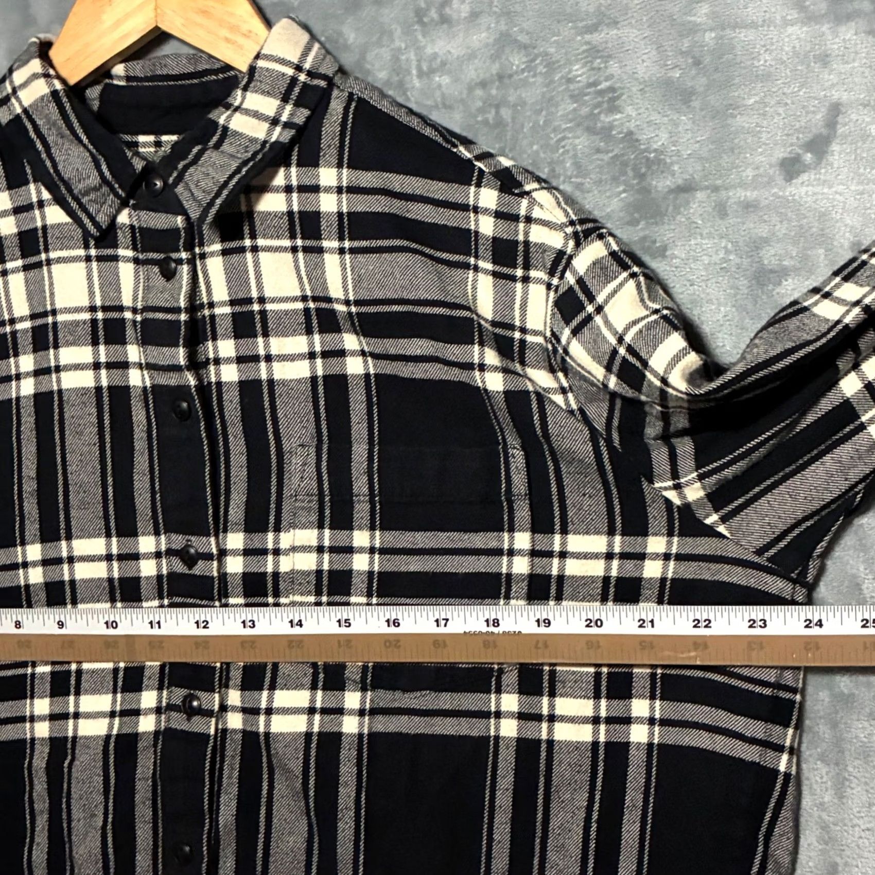 Gap GAP Black White Plaid Long Sleeve Button Down Flannel Oversized Shirt Women S Size S / US 4 / IT 40 - 7 Thumbnail
