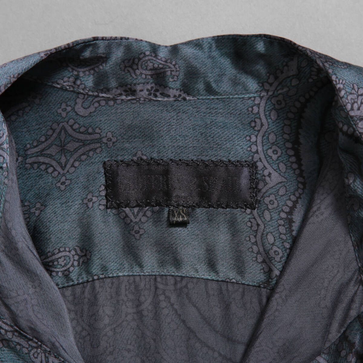 Geoffrey B. Small EV9S14special World Exclusive Silk Printed Shirt Size US S / EU 44-46 / 1 - 8 Thumbnail