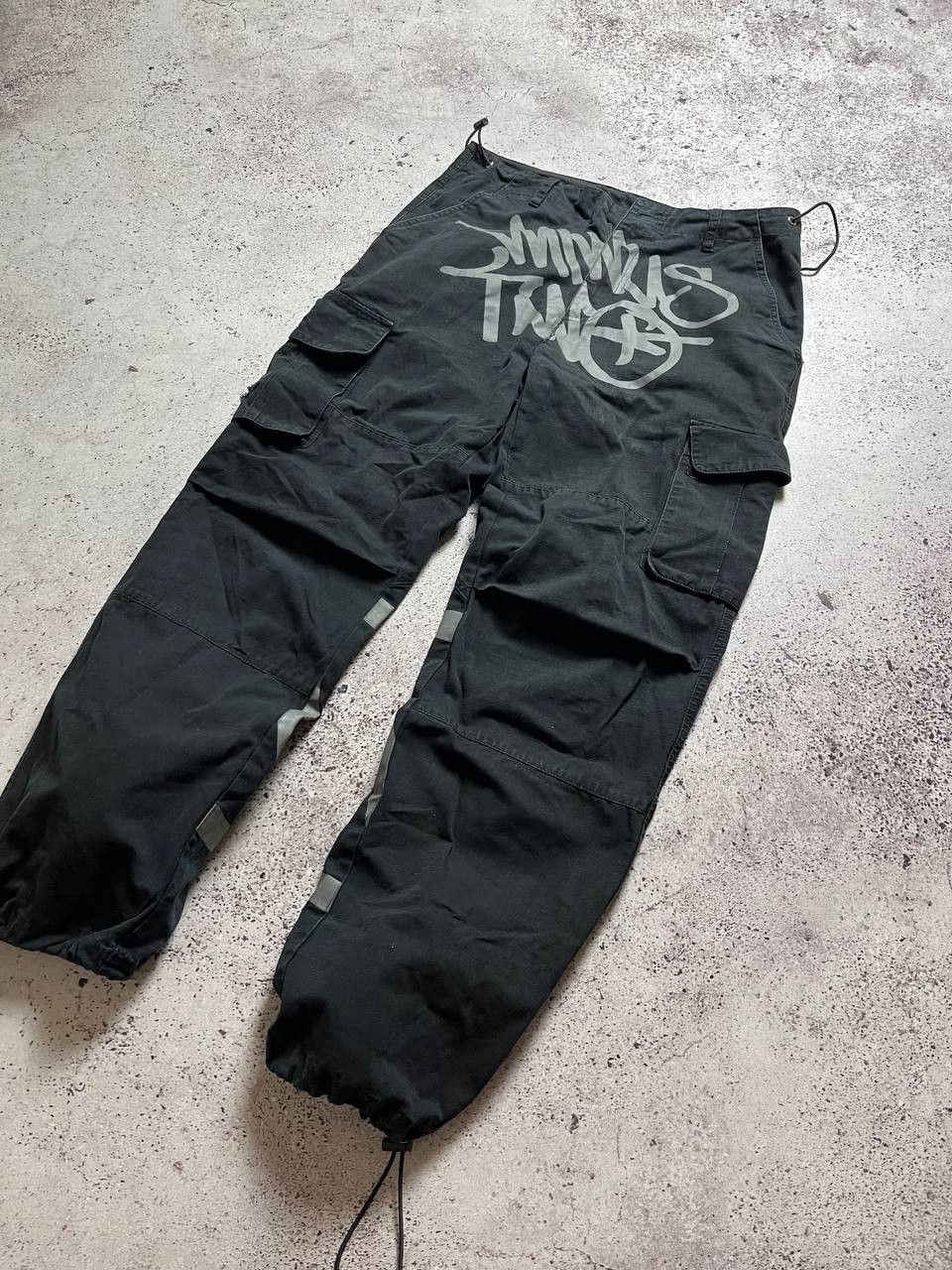 Japanese Brand Minus Two Cargo Jeans Y2K Parachutes BBC Style Size US 32 / EU 48 - 2 Thumbnail