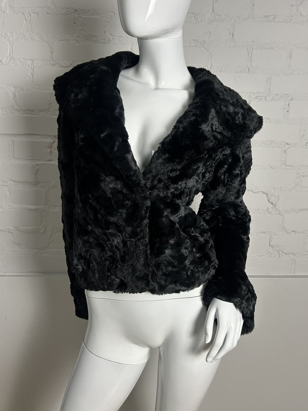 Vintage Vintage asymmetric fur jacket Size S / US 4 / IT 40 - 3 Thumbnail