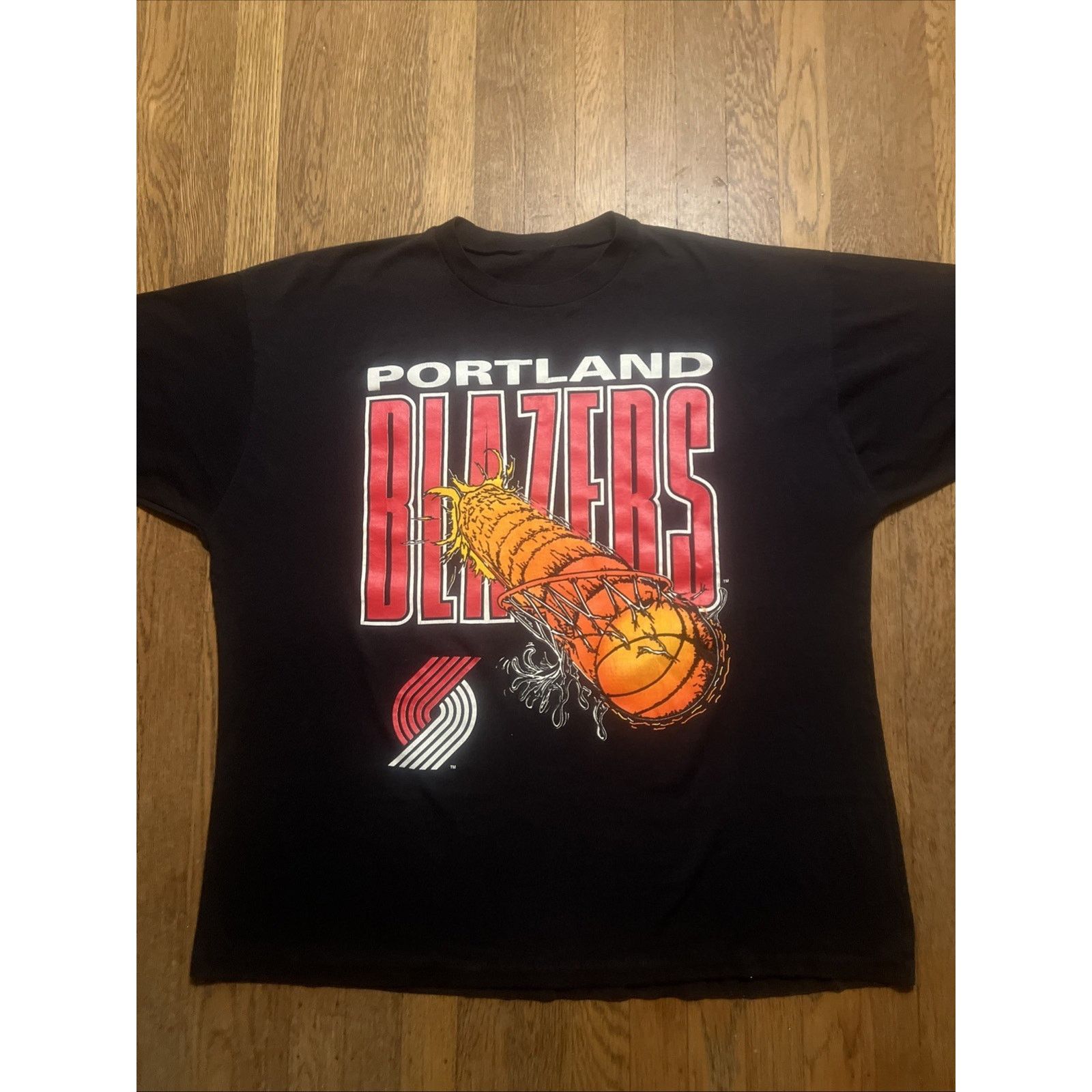 (+)PEOPLE Vintage 90’s Portland Trailblazers NBA Graphic T Shirt 2XL Size US XXL / EU 58 / 5 - 2 Thumbnail