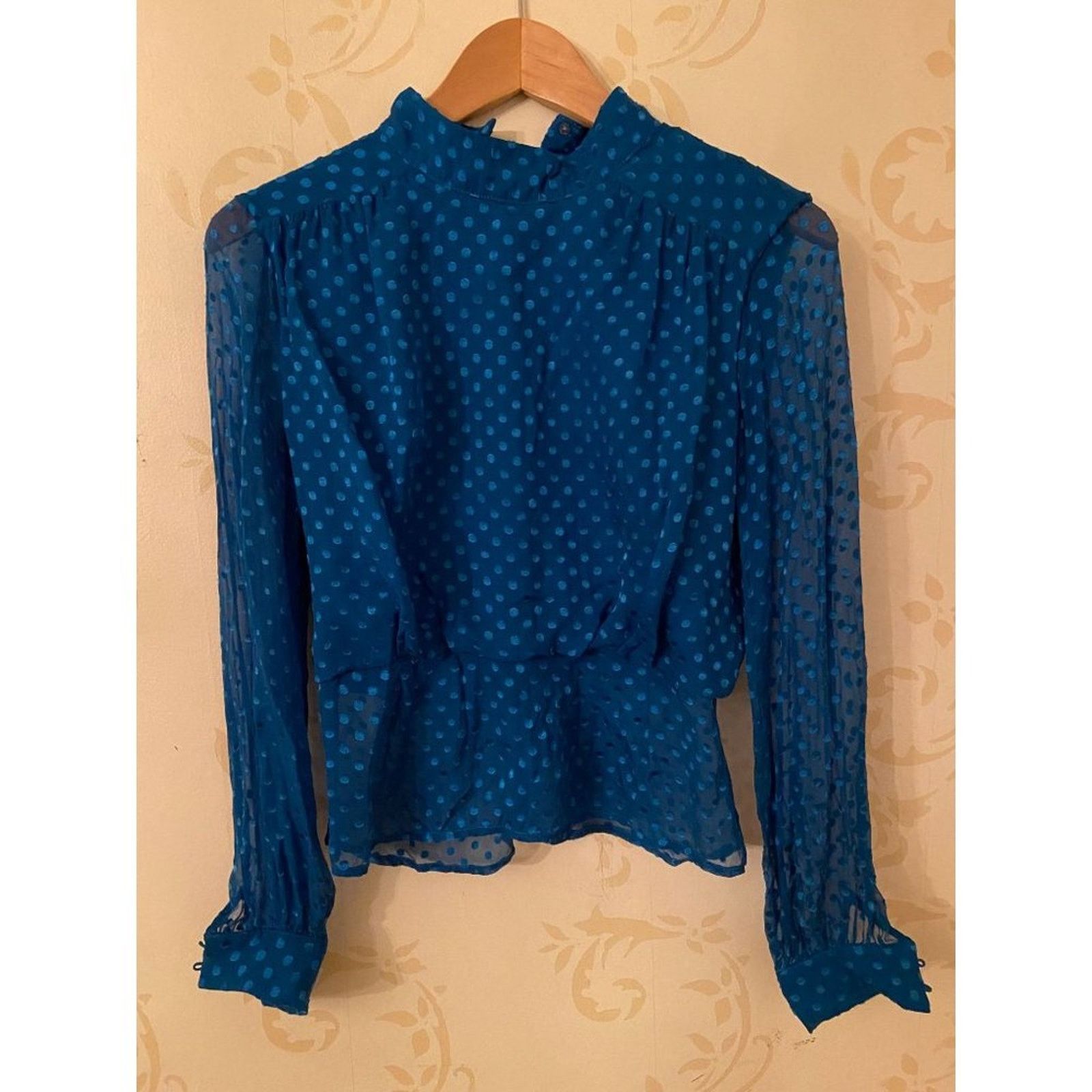 House of Harlow Ladies XS House of Harlow 1960 Revolve 100% Silk Blouse Size XS / US 0-2 / IT 36-38 - 2 Thumbnail