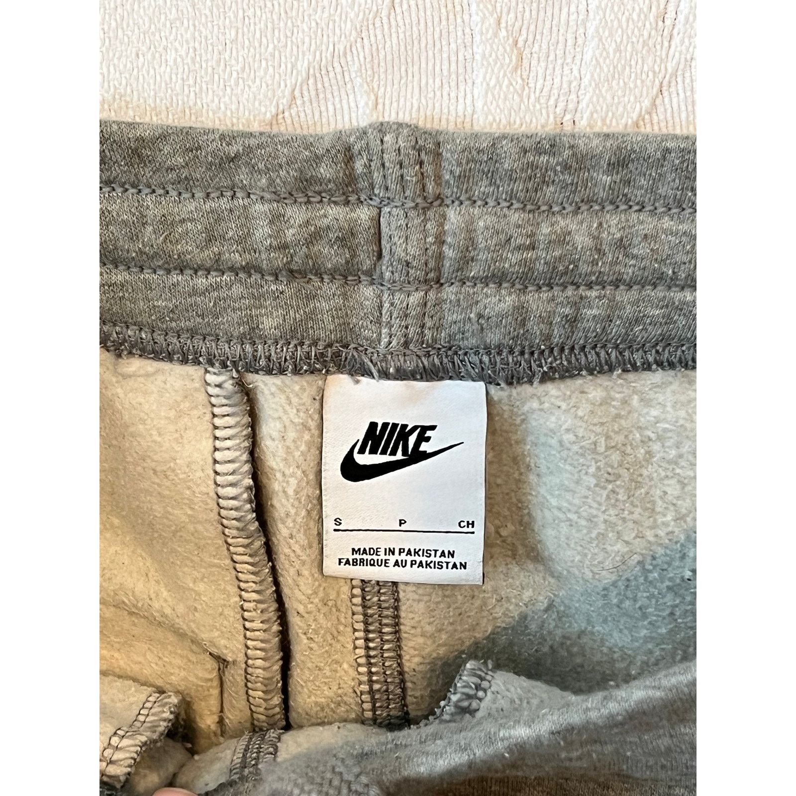 Nike Nike Gray Ankle Cuffed Sweatpants Joggers Mens Small Size US 30 / EU 46 - 3 Thumbnail