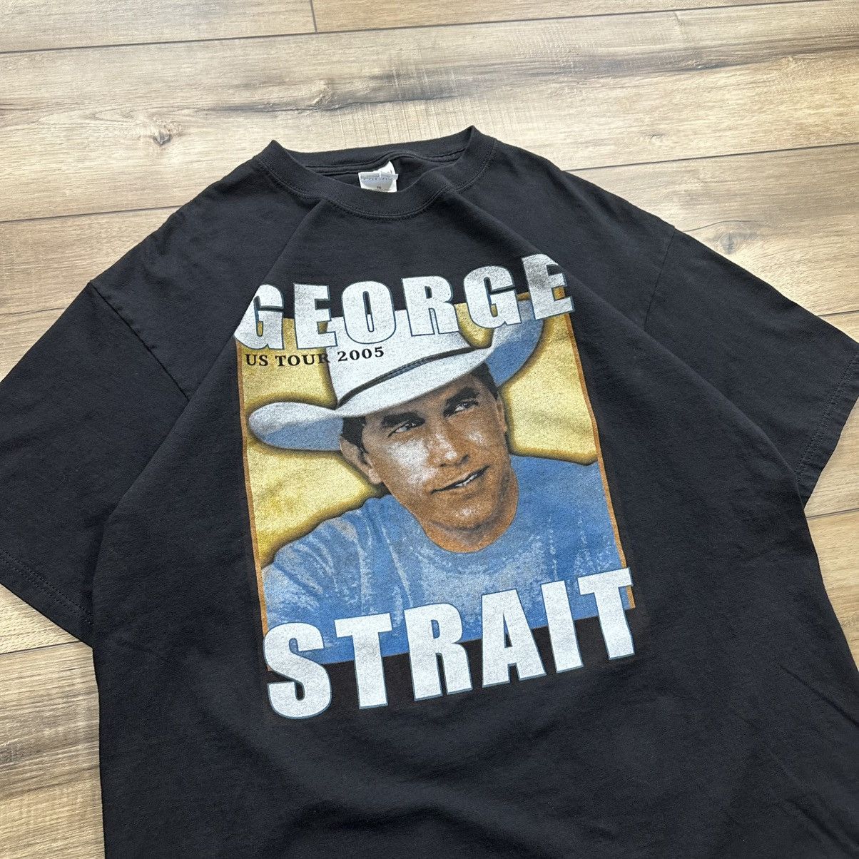 Gildan Vintage George Strait 2005 US Tour Graphic Tee Size US XL / EU 56 / 4 - 4 Thumbnail