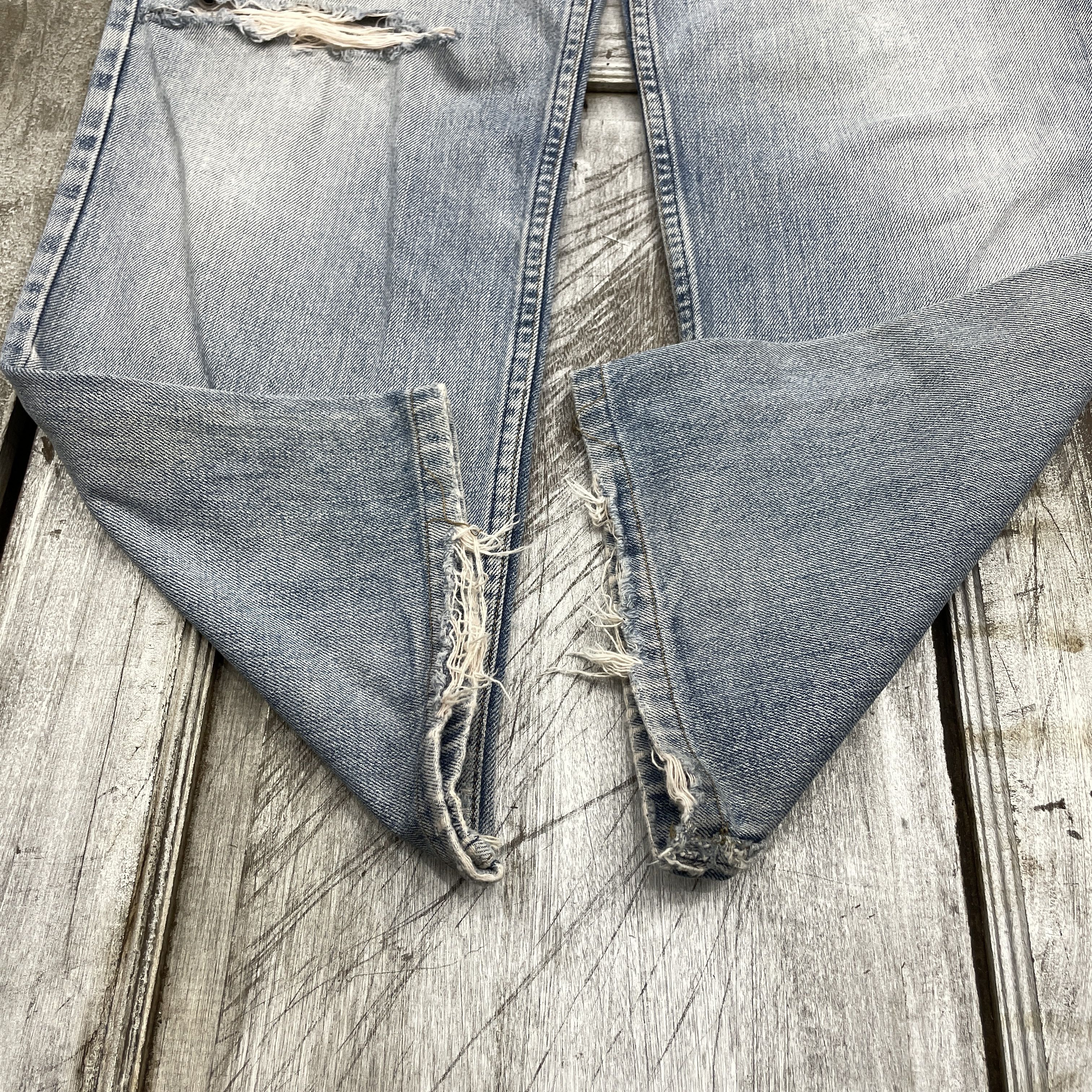 Levi's × Vintage Vintage Levi's 533 Faded Distressed Jeans -WC331 Size US 35 - 7 Thumbnail