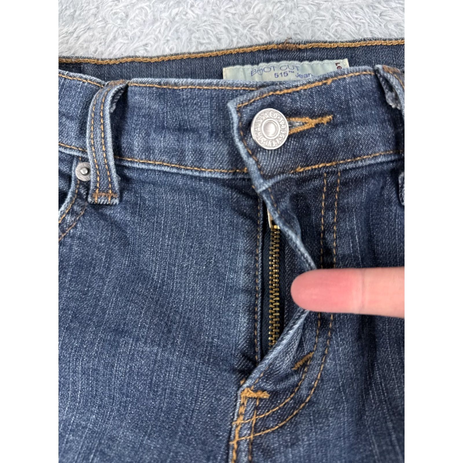 Levi's Levis 515 Jeans Women Blue Denim Bootcut Mid Rise 28x31 Cotton Blend 6 Regular Size 28" / US 6 / IT 42 - 5 Thumbnail