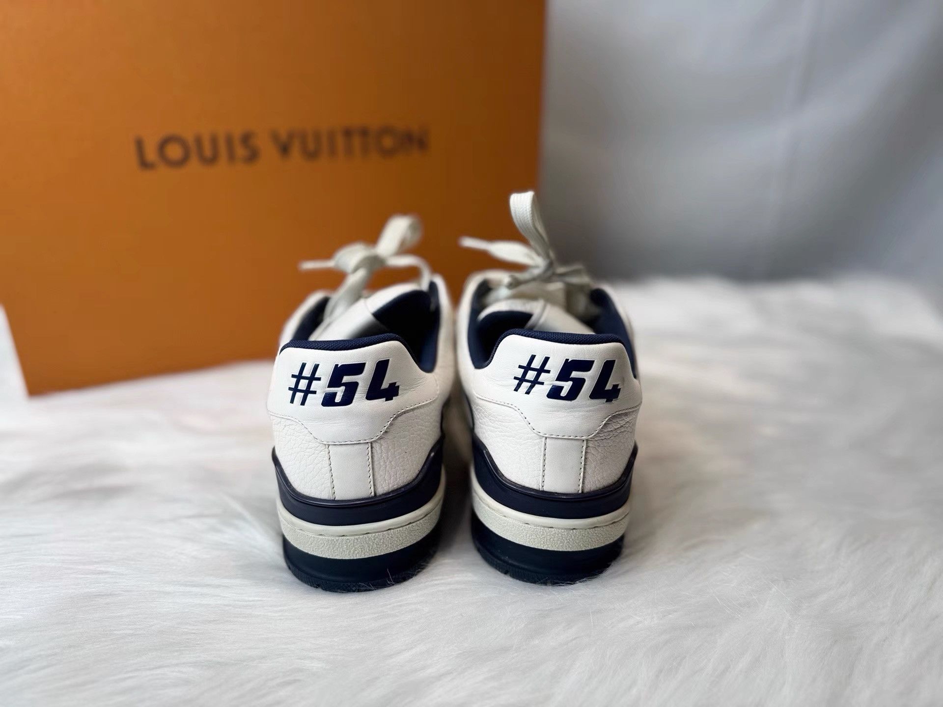 Louis Vuitton Louis Vuitton White & Blue #54 Heel Trainer Sneakers K36 Size US 6 / EU 39 - 3 Thumbnail