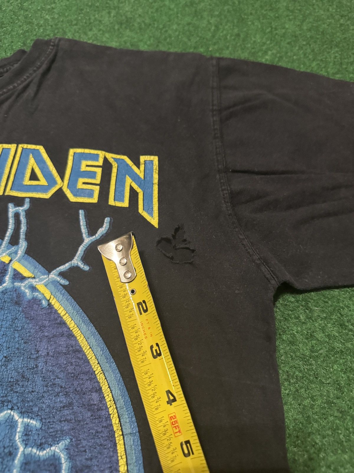 Band Tees × Vintage Vintage 90s Iron Maiden Powerslave Grunge Metal Band T Shirt Size US L / EU 52-54 / 3 - 9 Thumbnail