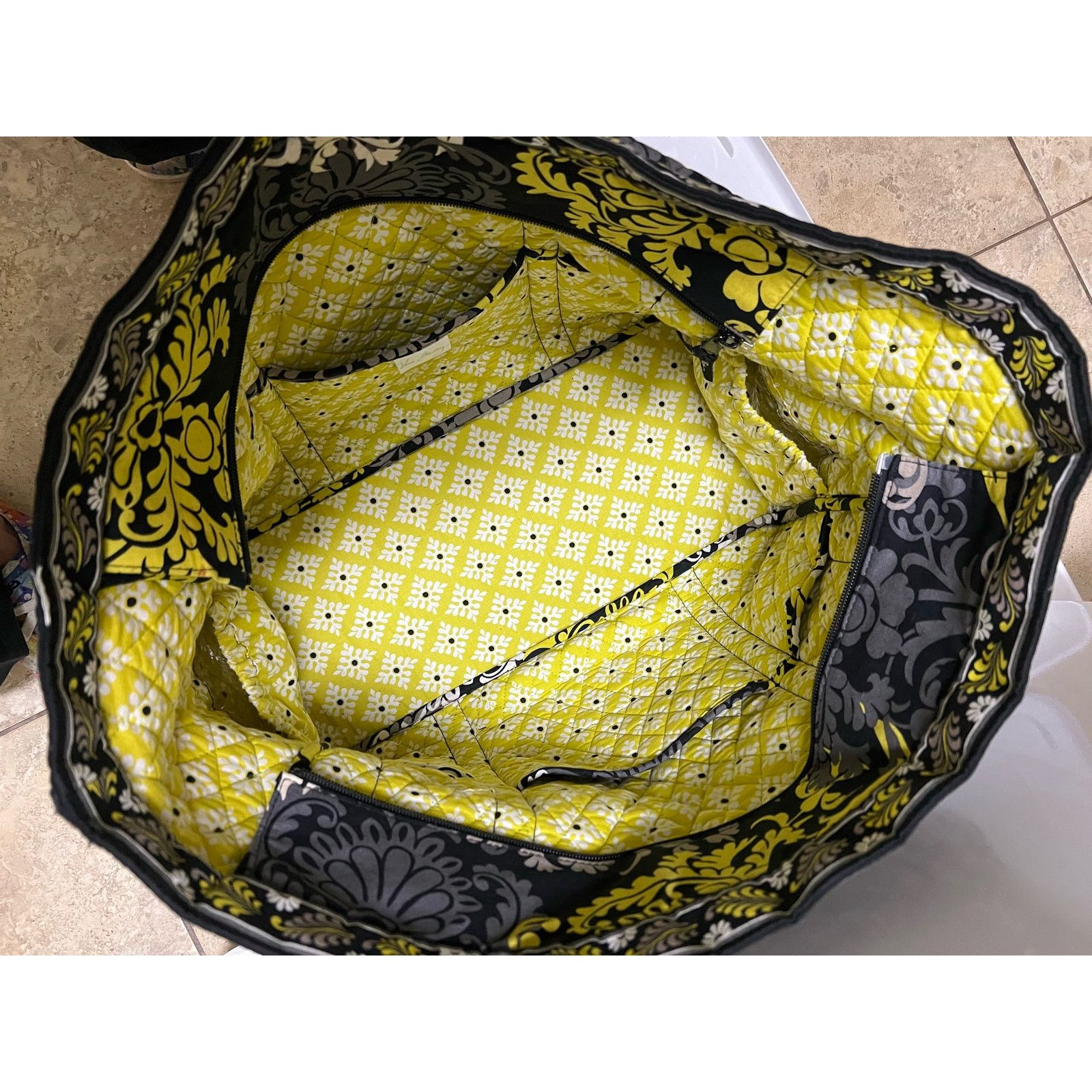 Vera Bradley Vera Bradley Get Carried Away Tote Duffle Carry On Baroque Size ONE SIZE - 14 Thumbnail