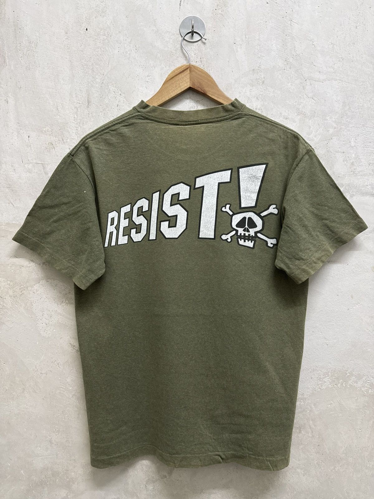 Stussy Vintage 90s Stussy Corporation Resist! Rasta Flags T-shirt Size US M / EU 48-50 / 2 - 3 Thumbnail