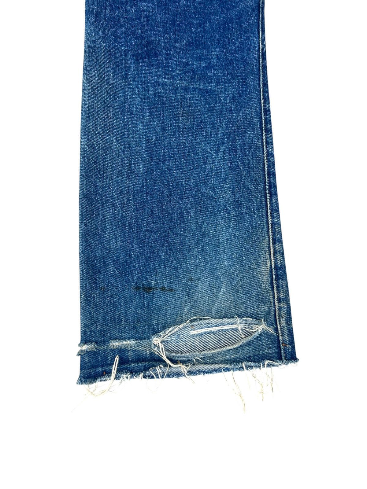 Levi's Vintage Clothing Trashed 90s LVC Levi’s 501 XX Big E Mud Denim Selvedge Jeans Size US 32 / EU 48 - 18 Thumbnail