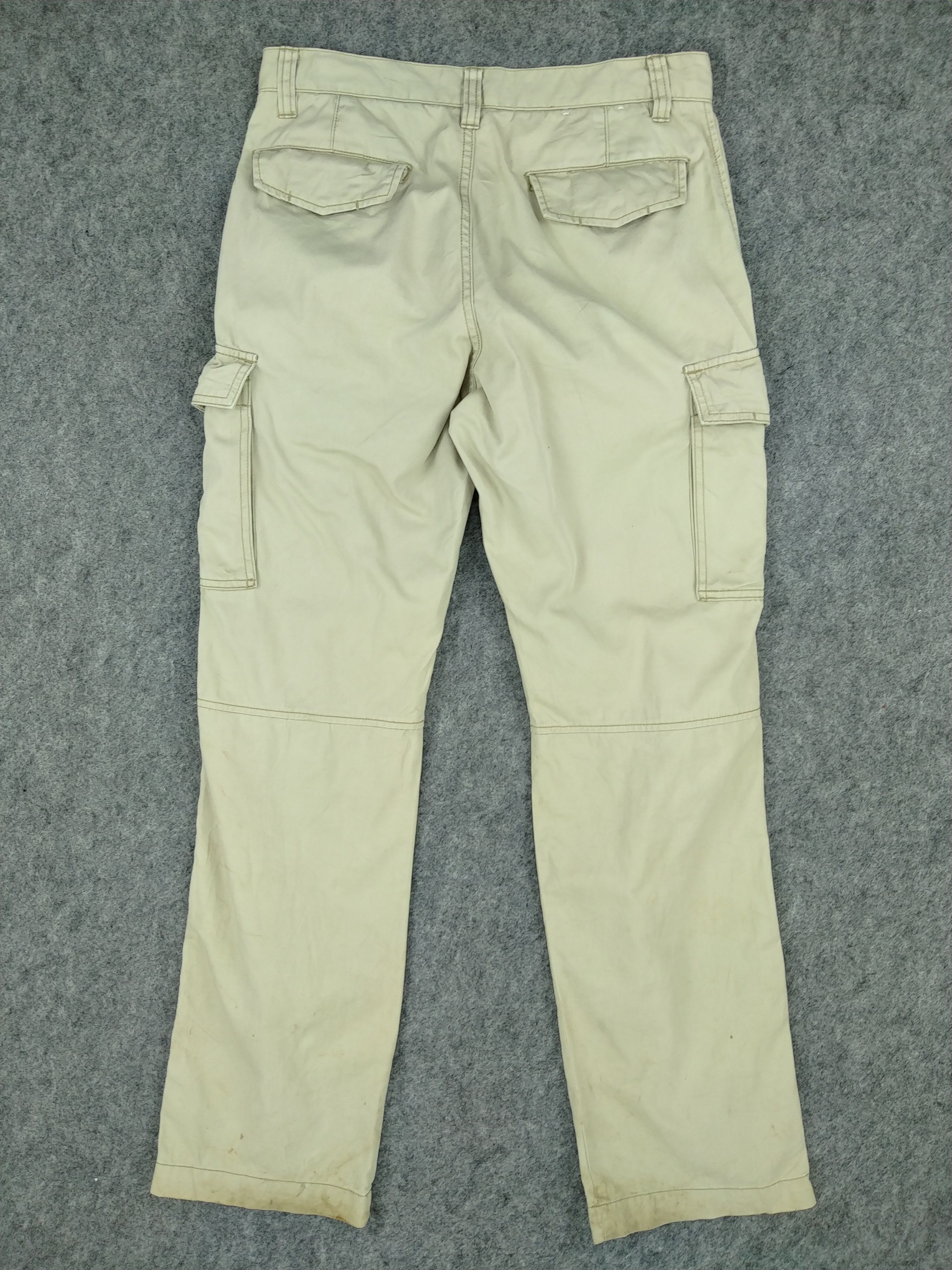 Japanese Brand Uniqlo Japanese Brand Cargo Multi Pocket 31 x 30.5 -CP187 Size US 31 - 2 Thumbnail