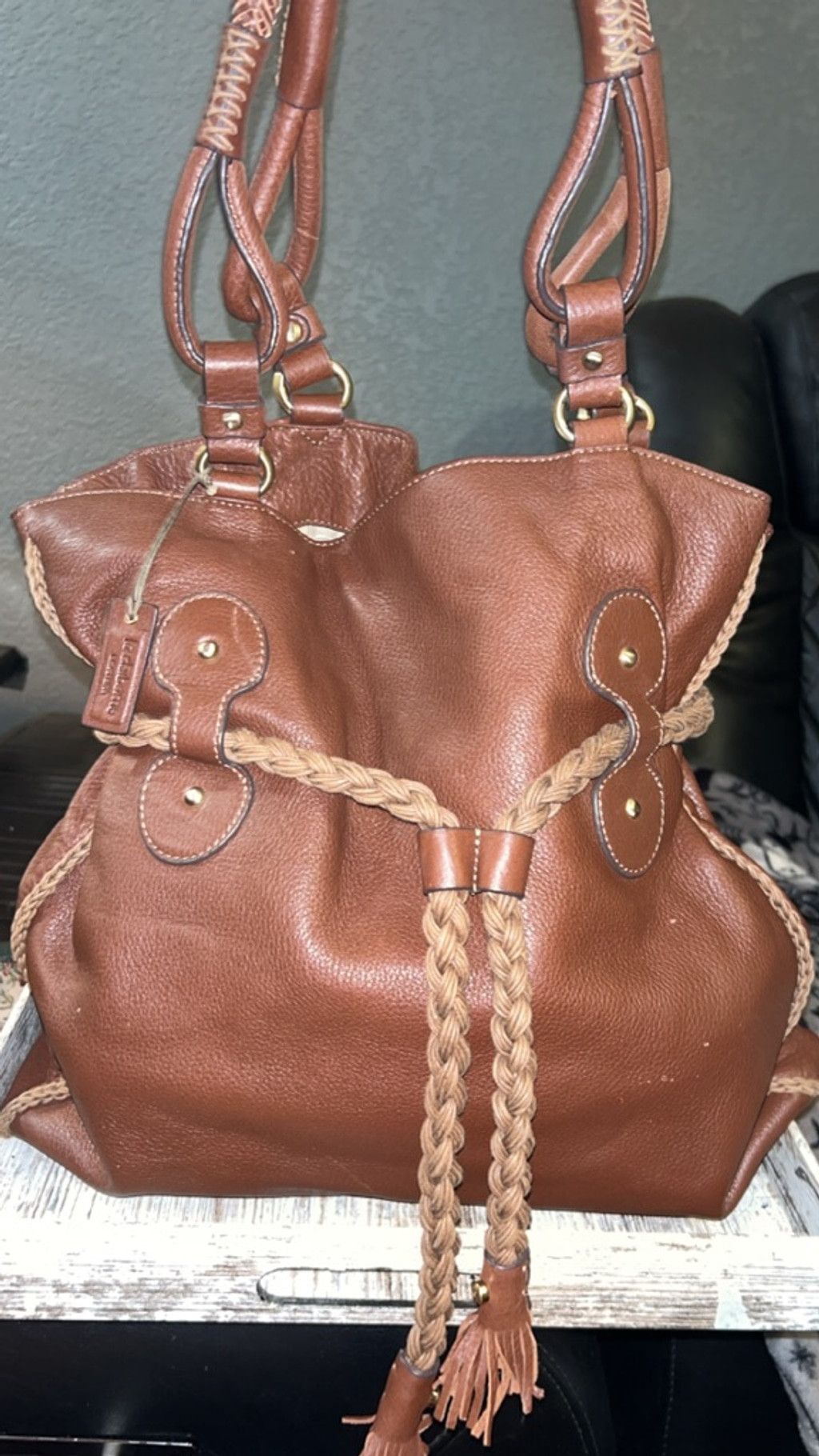 Liz Claiborne Women's Liz Claiborne Brown Leather Shoulder Bag One Size Size ONE SIZE - 1 Thumbnail