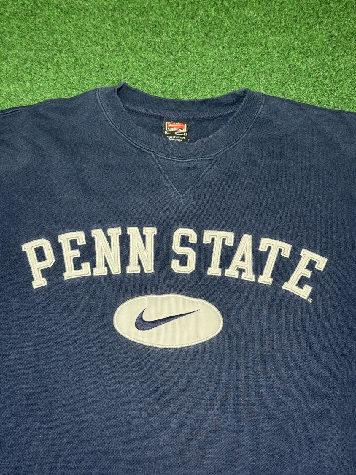Nike Nike Penn State Center Swoosh L Boxy College Sweatshirt Size US L / EU 52-54 / 3 - 2 Thumbnail