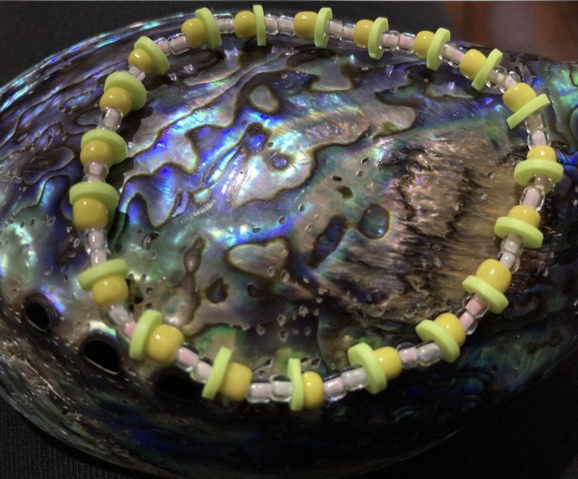 Other Pink, green and yellow beaded bracelet Size ONE SIZE - 2 Thumbnail